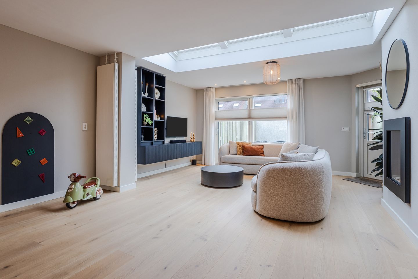 Foto 10 van Gele Lis 11