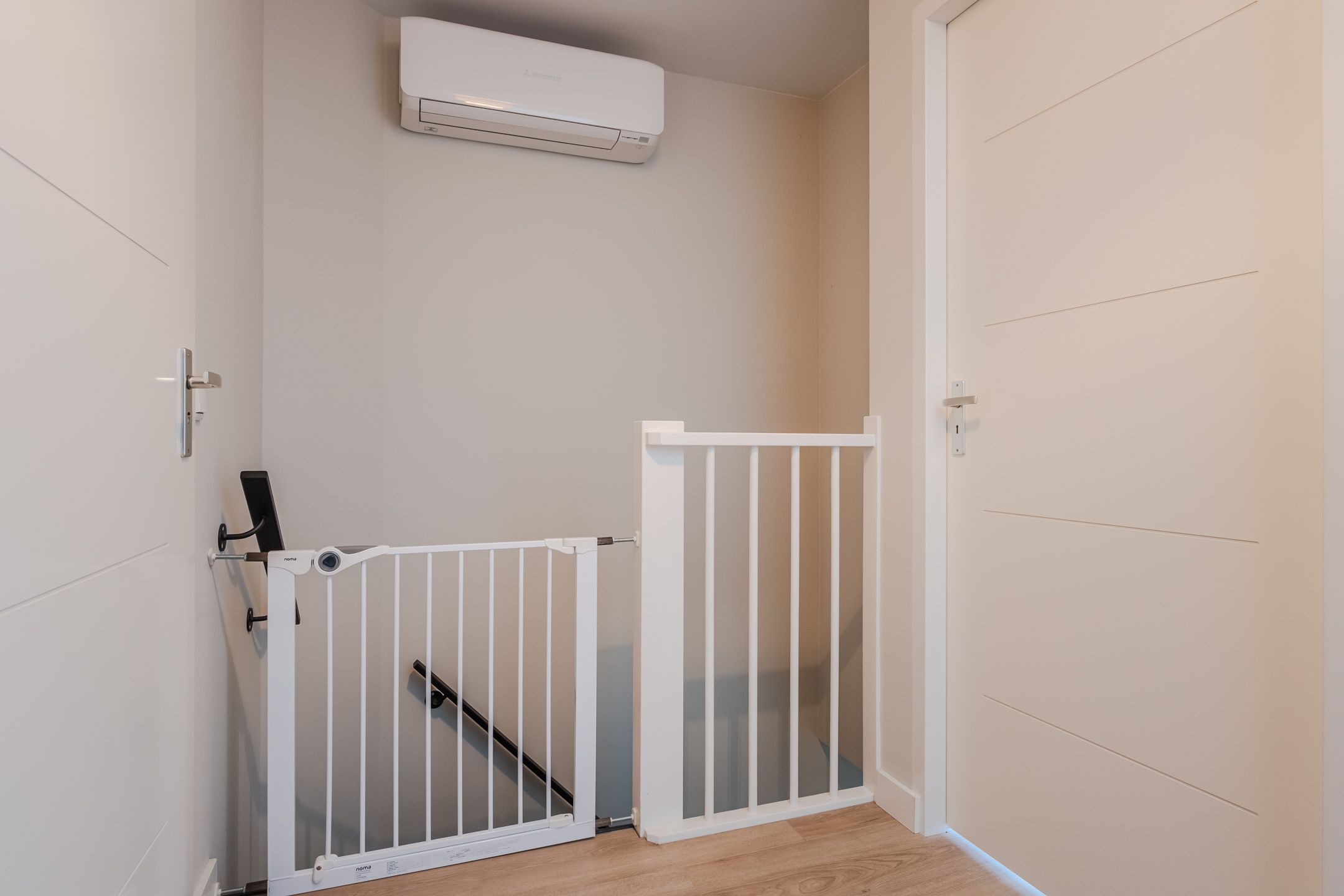 Foto 24 van Gele Lis 11