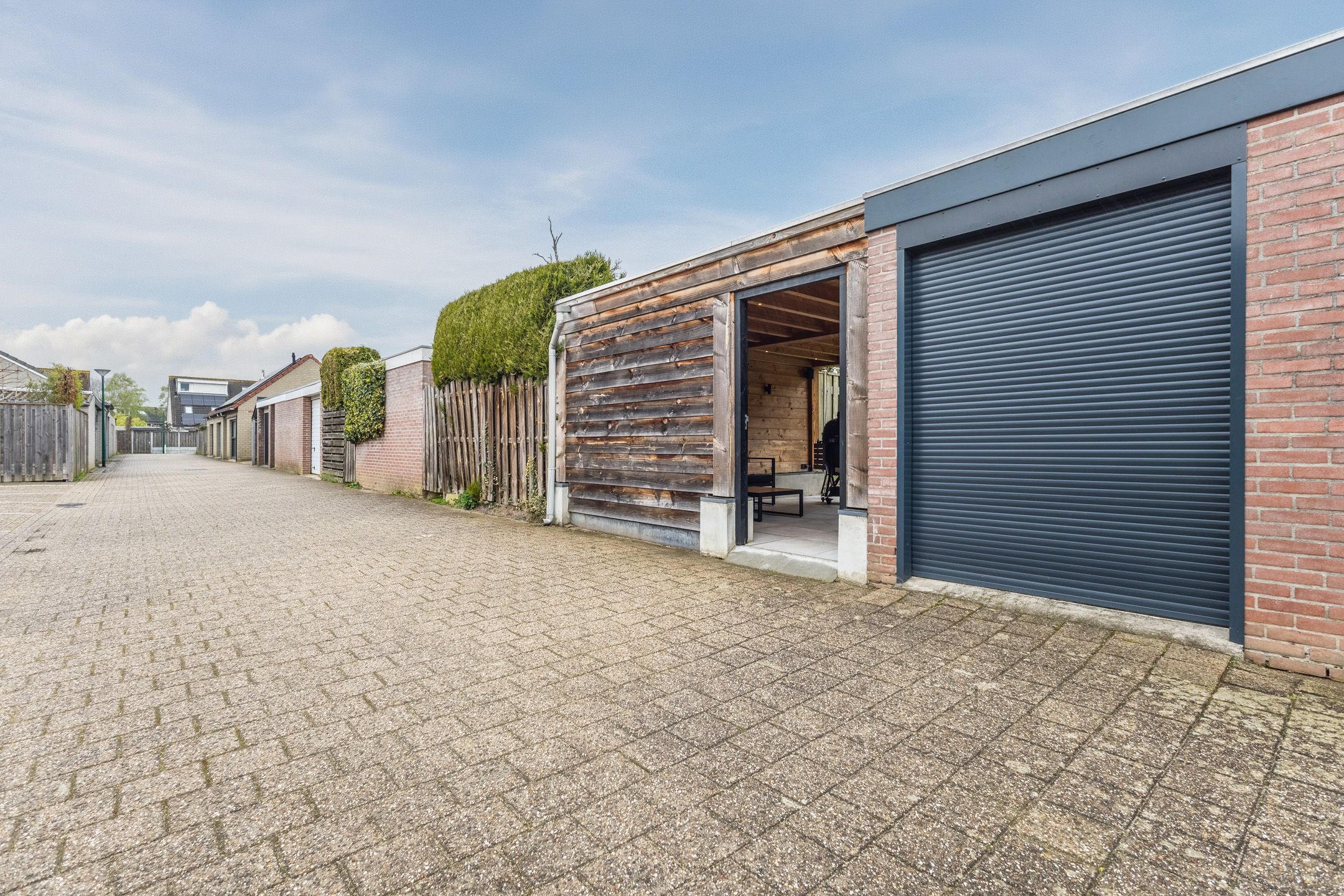 Foto 33 van Gele Lis 11