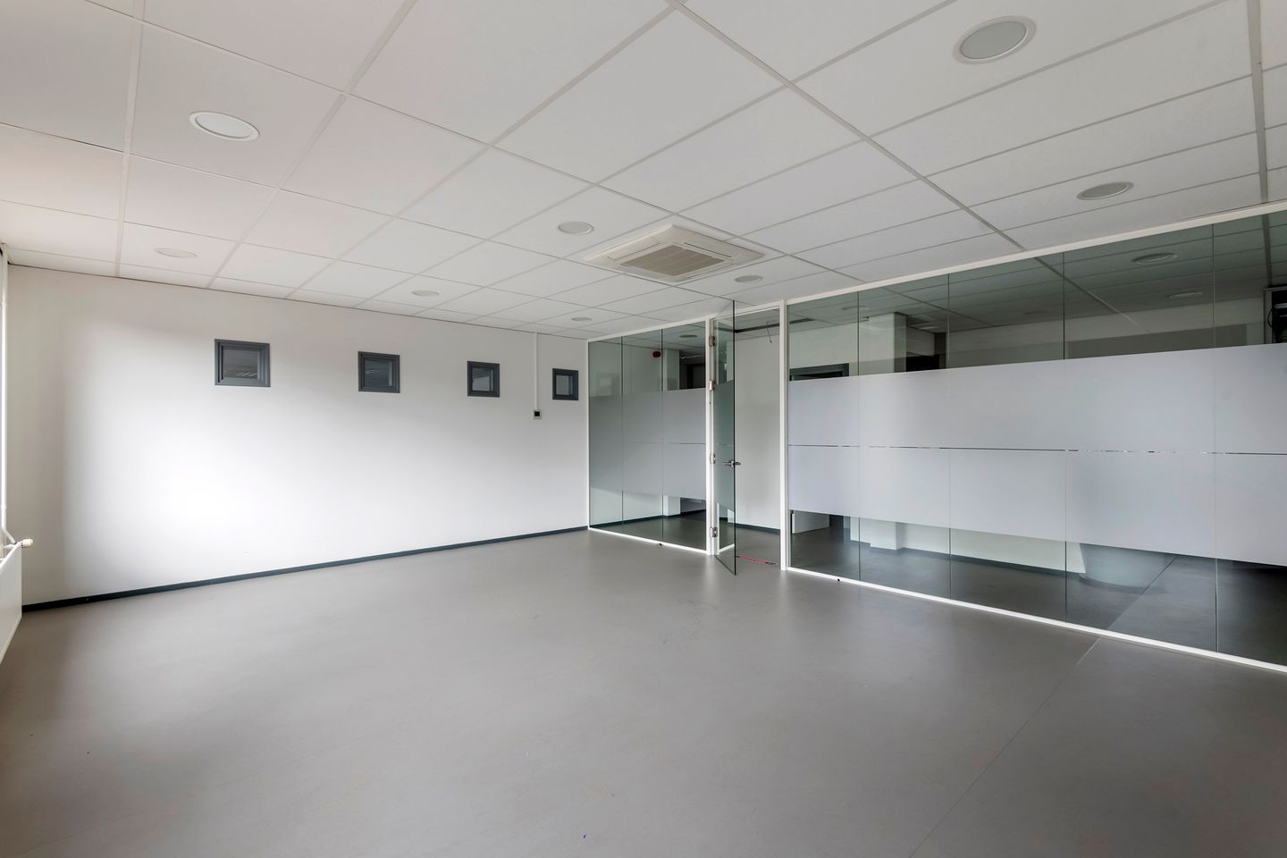 Bekijk foto 2 van Kersenboogerd 5