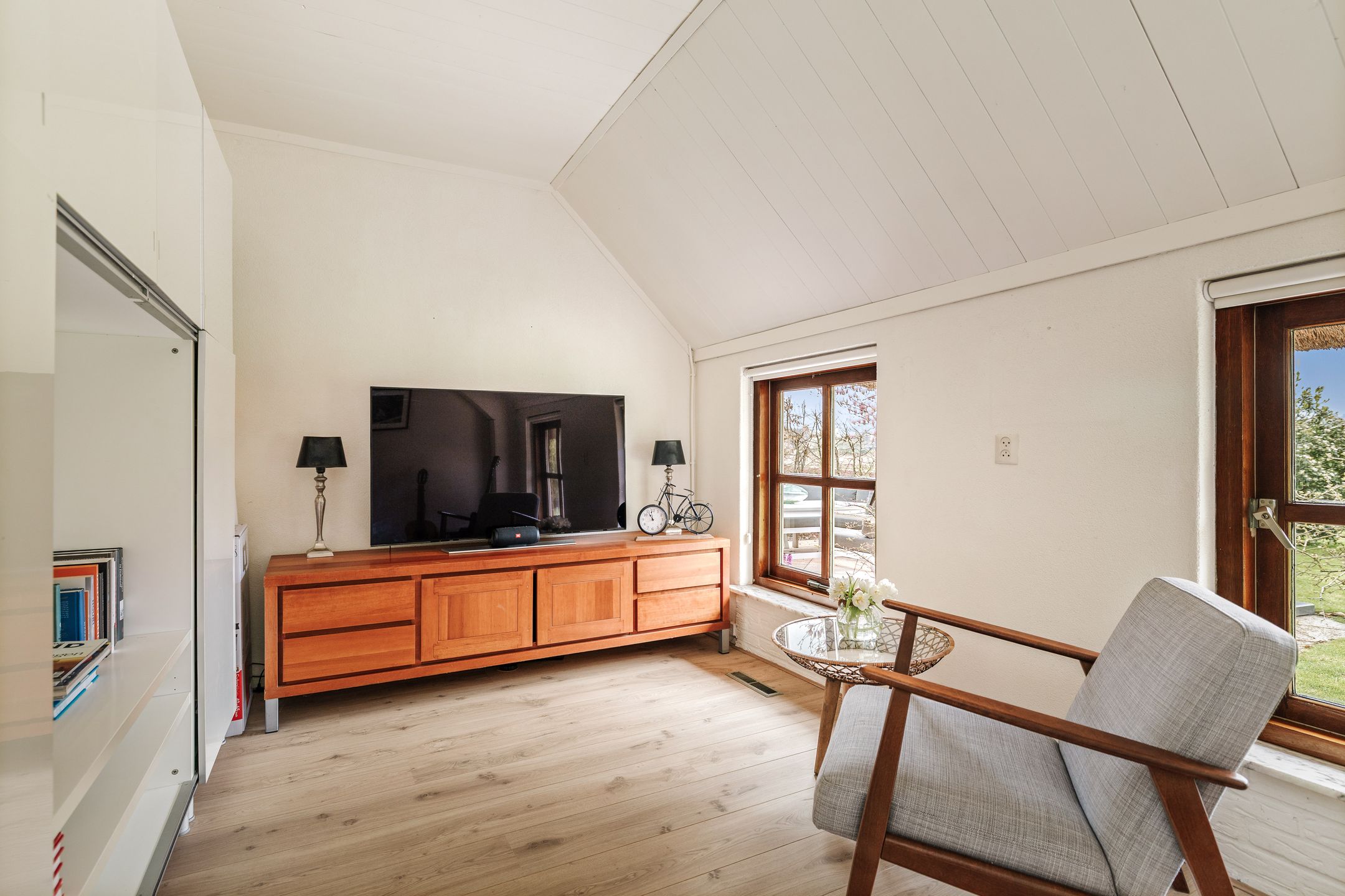 Photo 36 of Veldweg 7