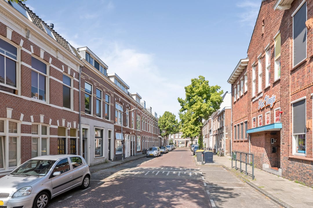 Foto 2 van Linschotenstraat 4-B