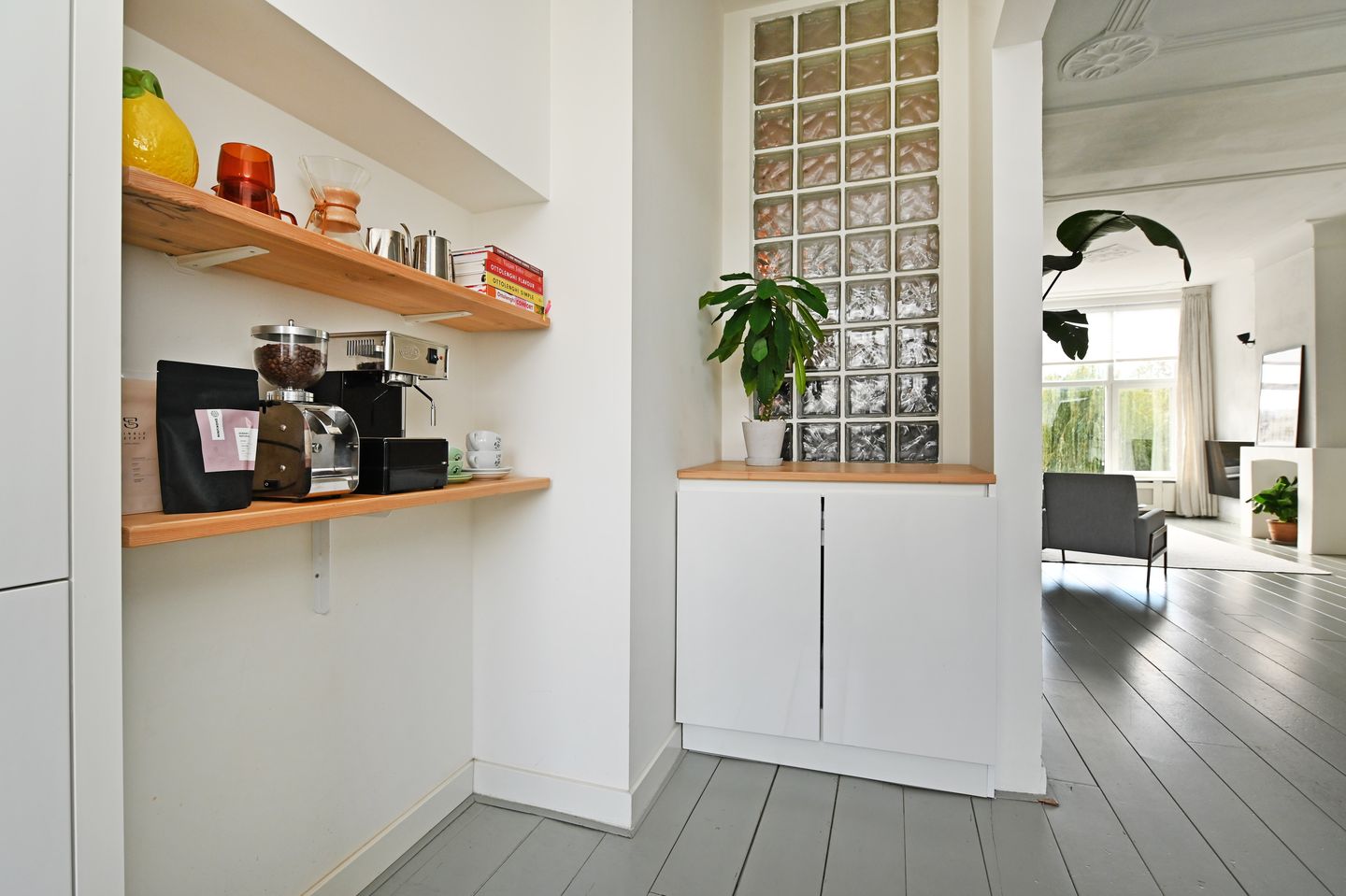 Foto 20 van Valkenboskade 239