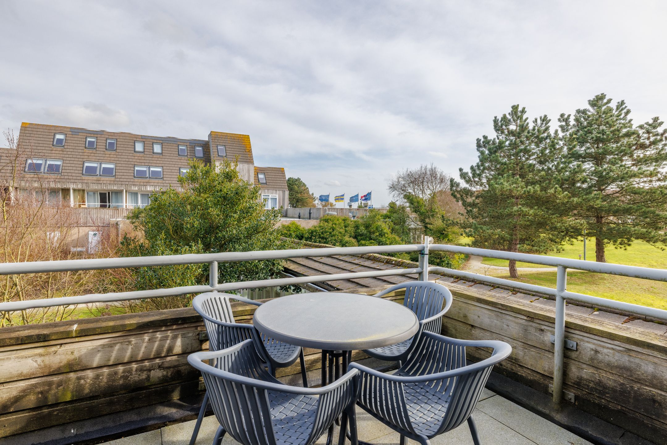 2-bedroom freehold villa in Hollum — photo 3 of 5