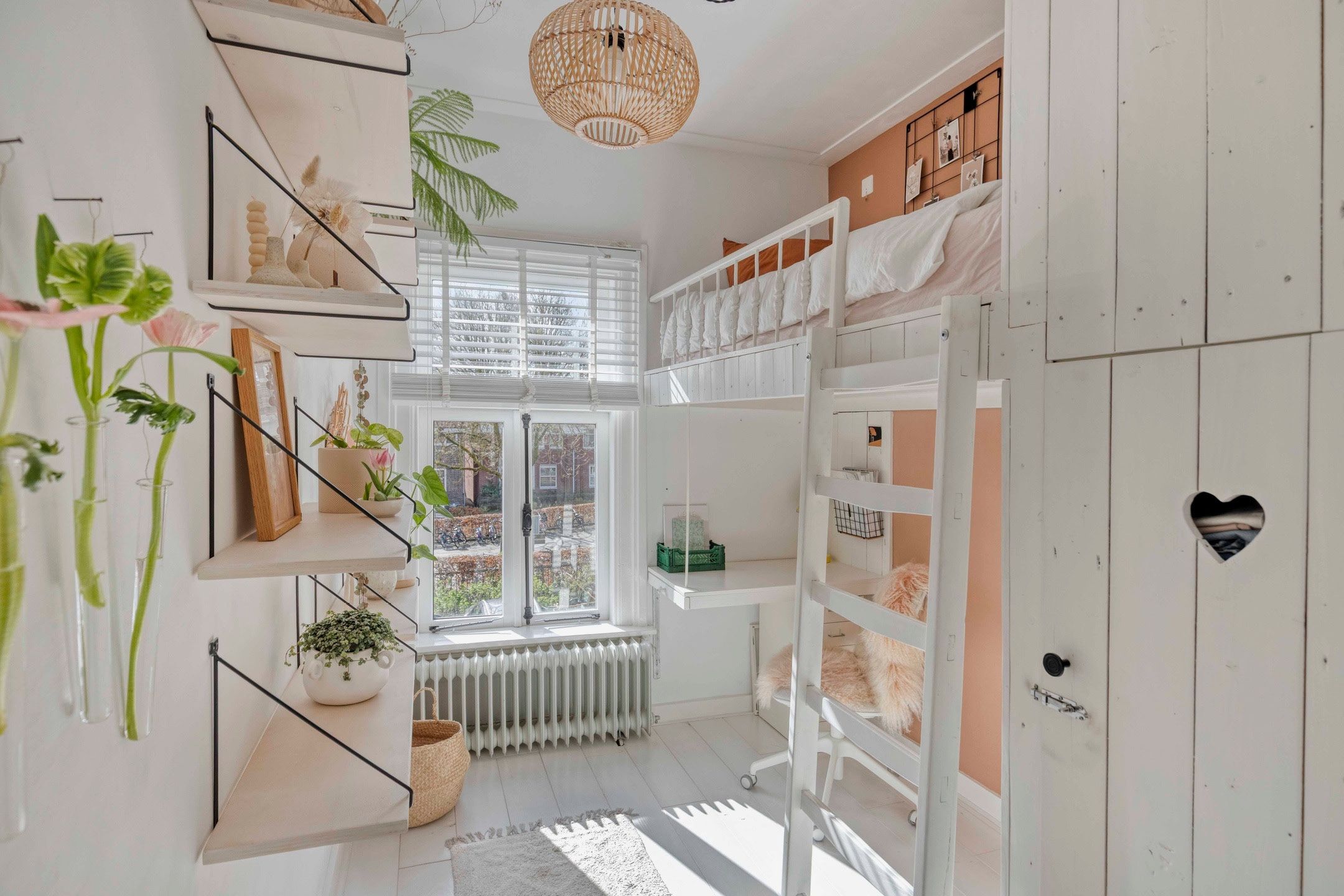 Foto 27 van Leeuwerikstraat 27