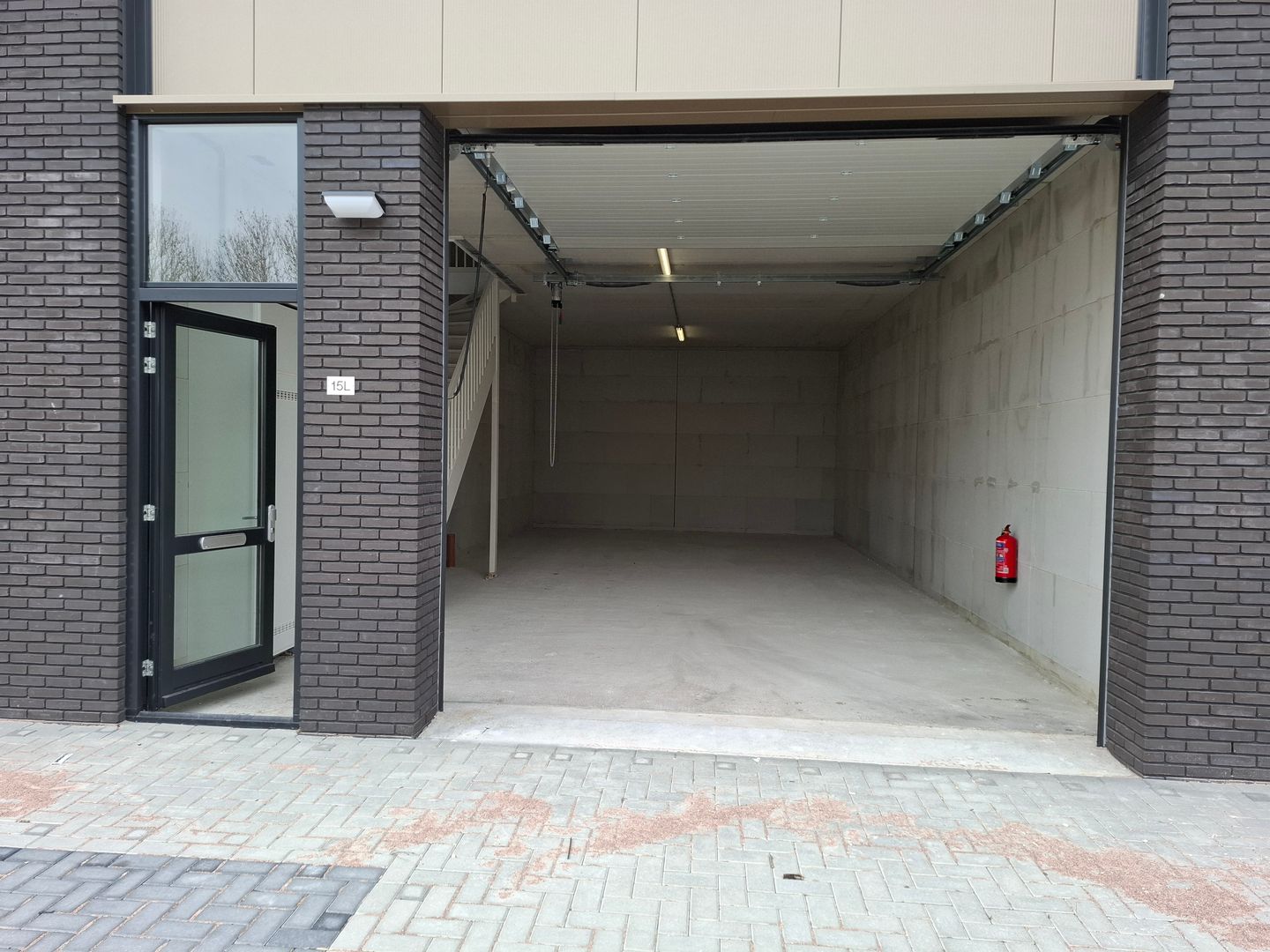 Bekijk foto 3 van Zambonistraat 15-L