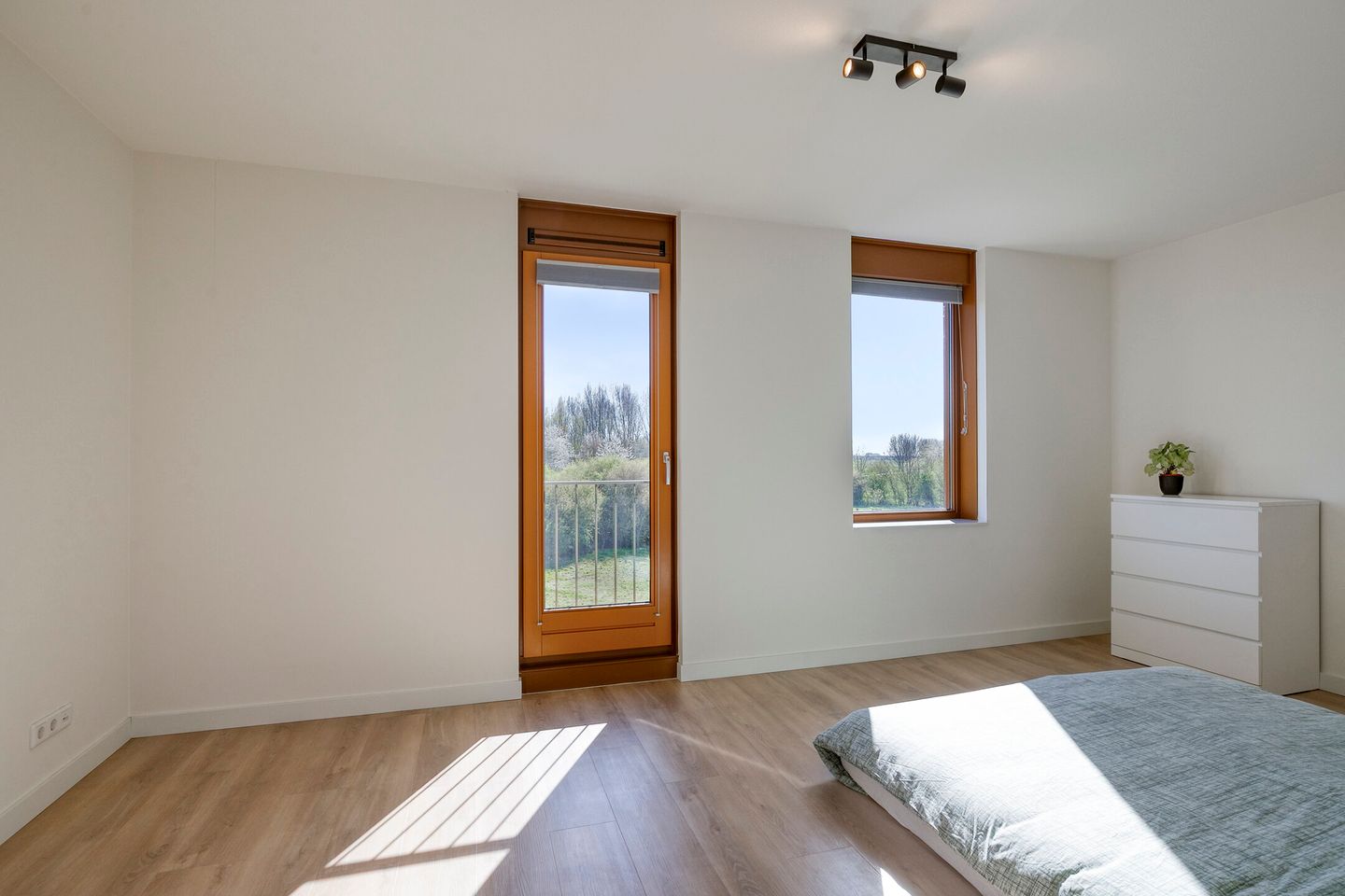 Foto 44 van Oeverhuyze 6