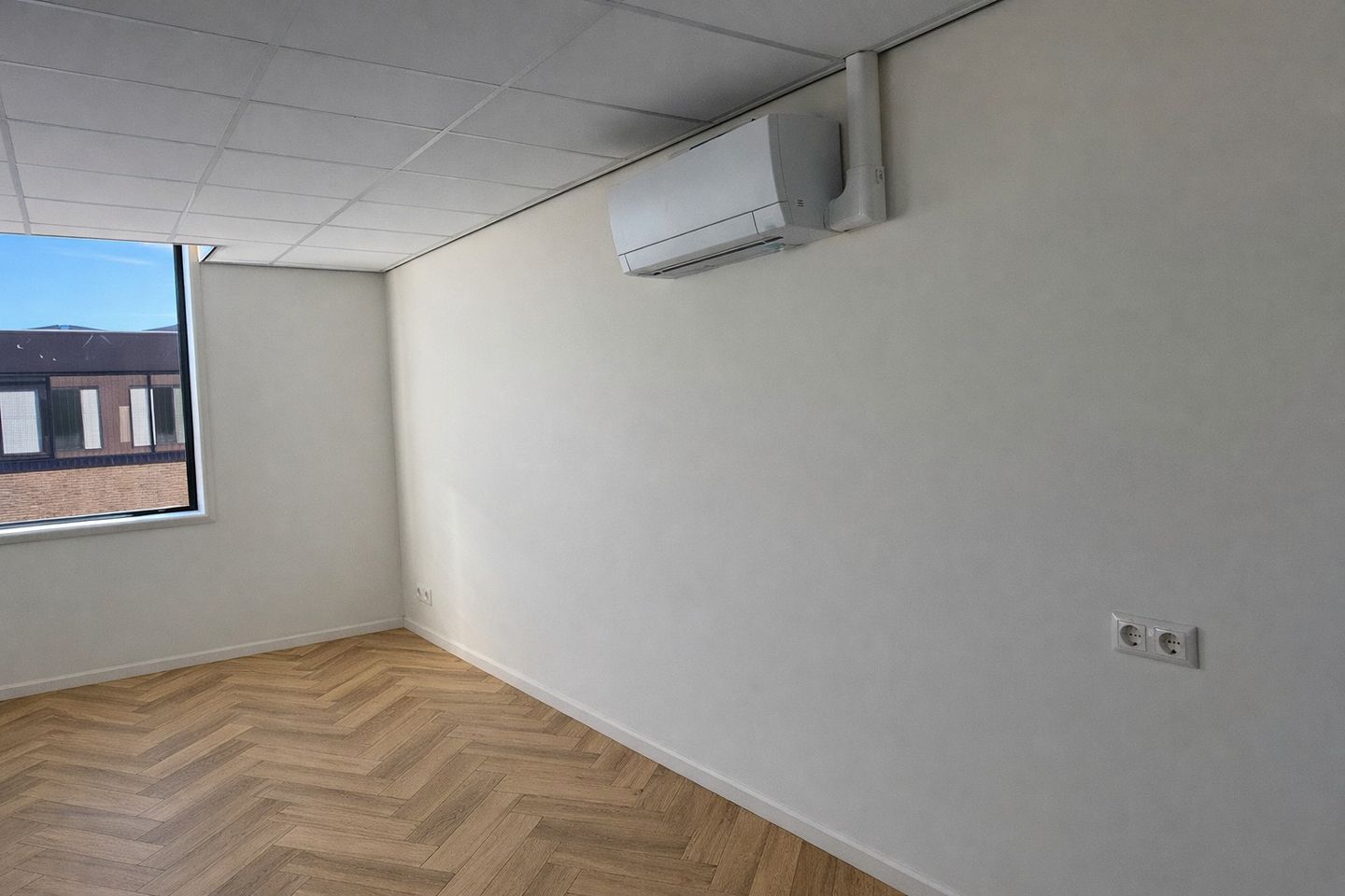 Bekijk foto 4 van Treubstraat 21-U213