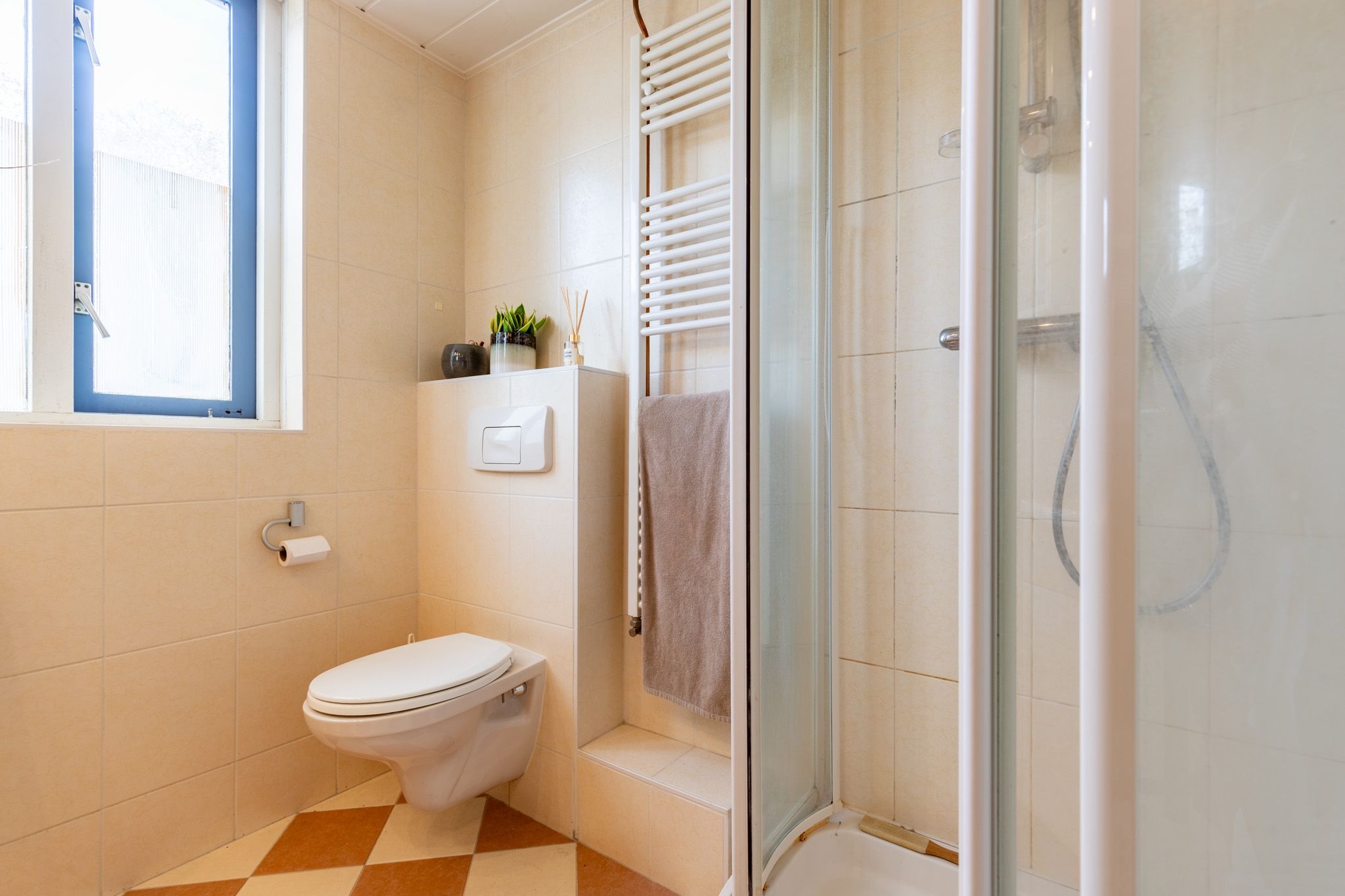 Photo 24 of Hella Haasseplantsoen 9