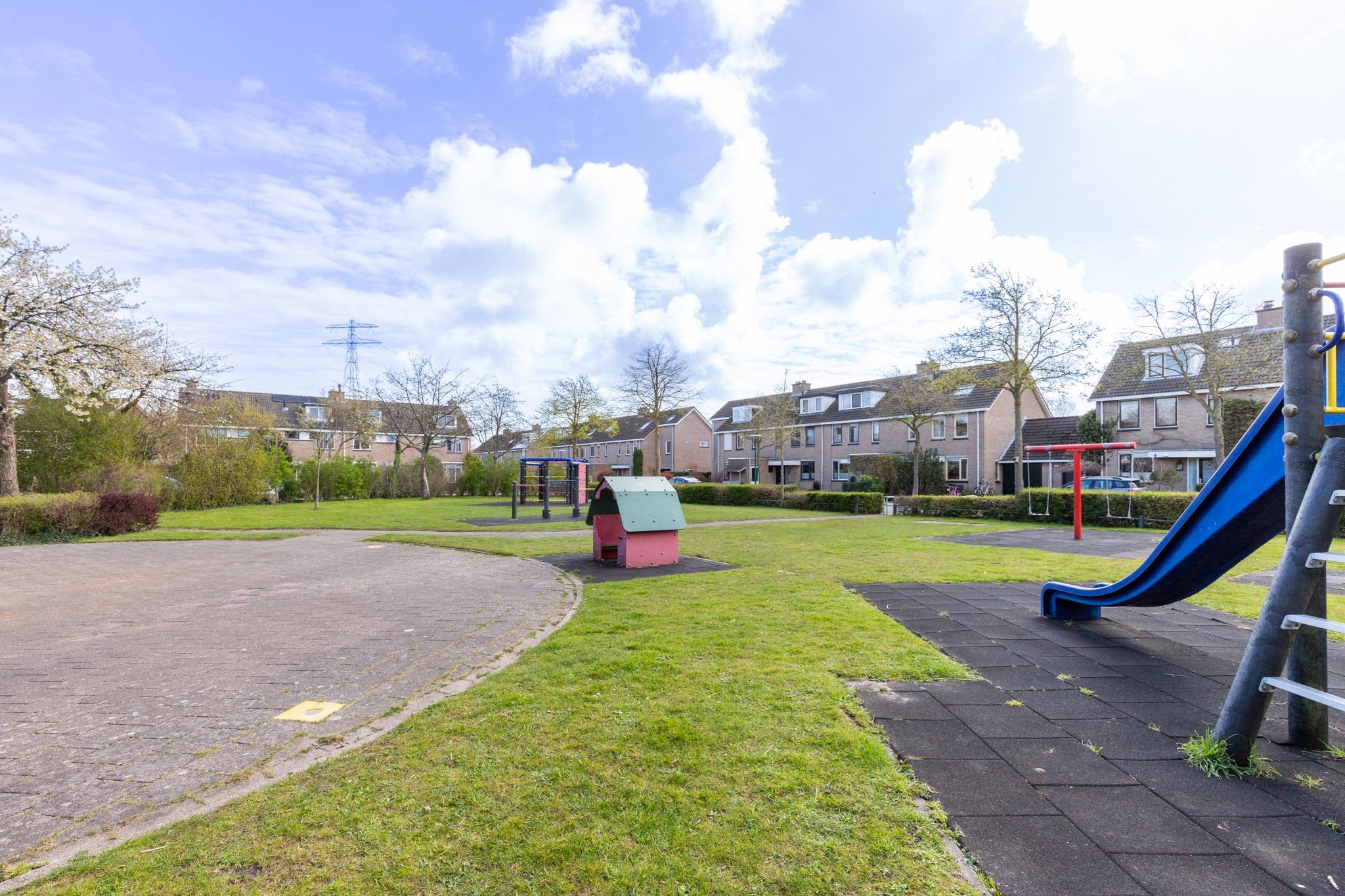 Photo 36 of Hella Haasseplantsoen 9