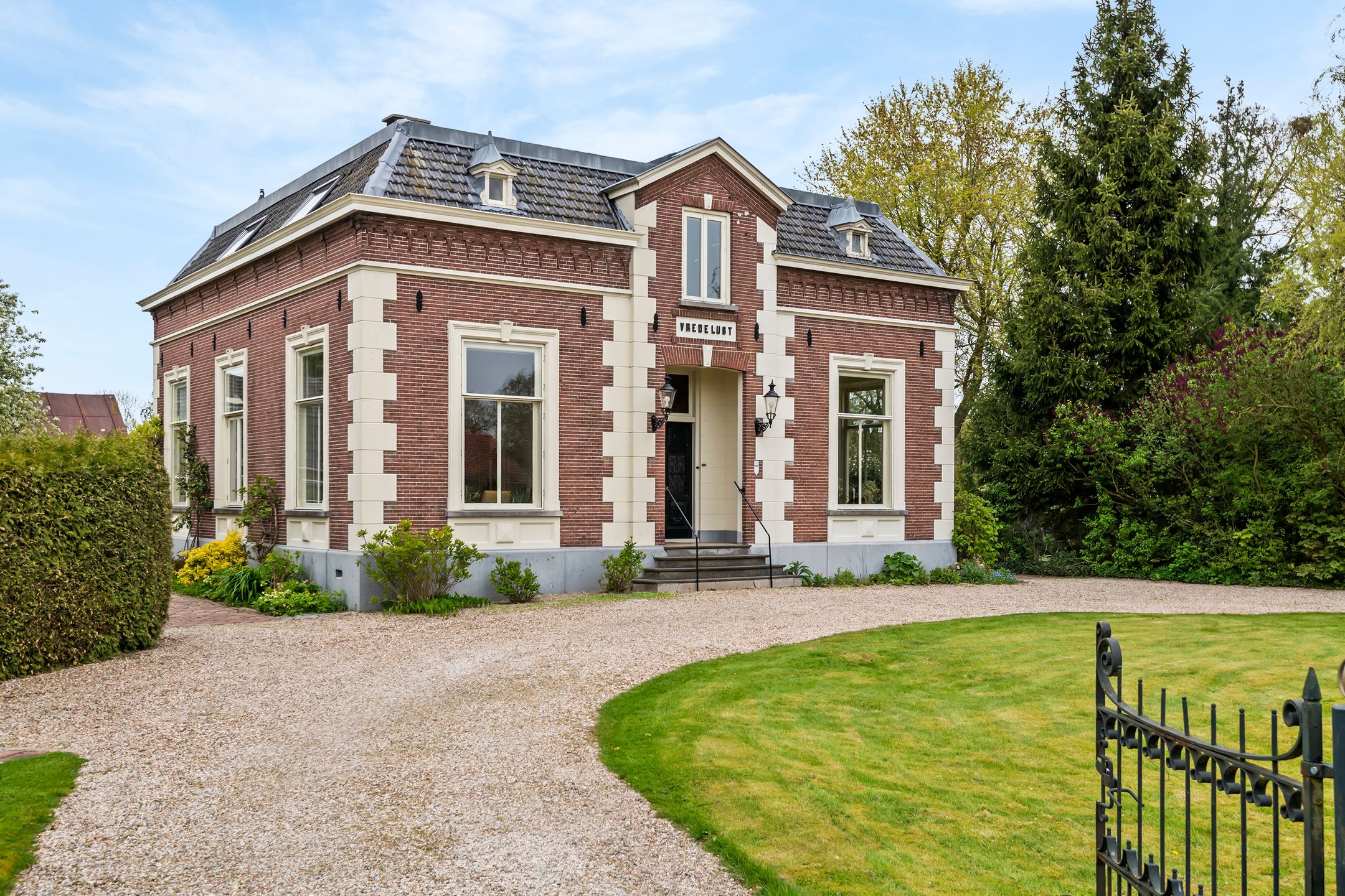 Uiterdijk 15 