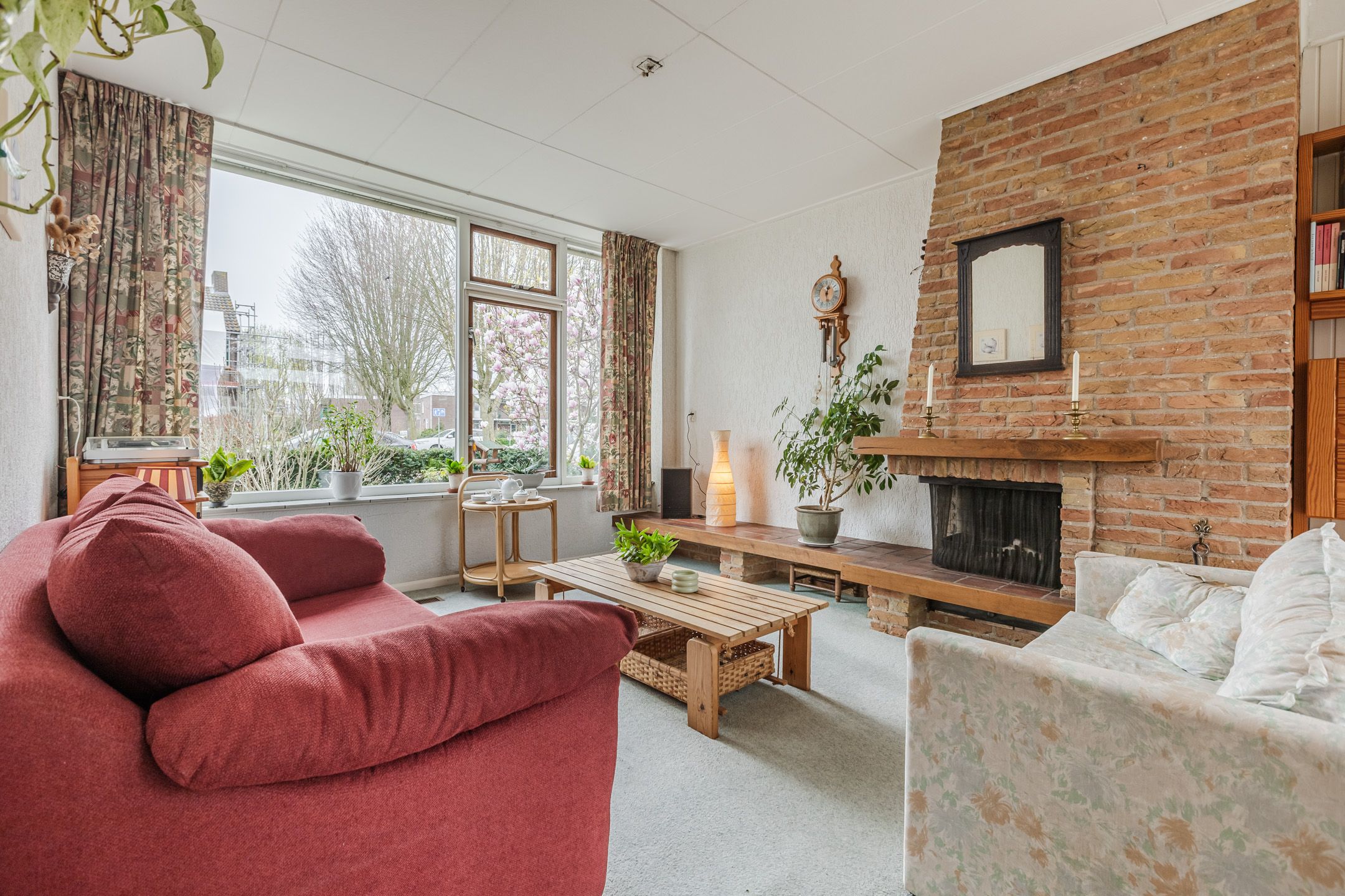 Photo 3 of Douwes Dekkerlaan 210