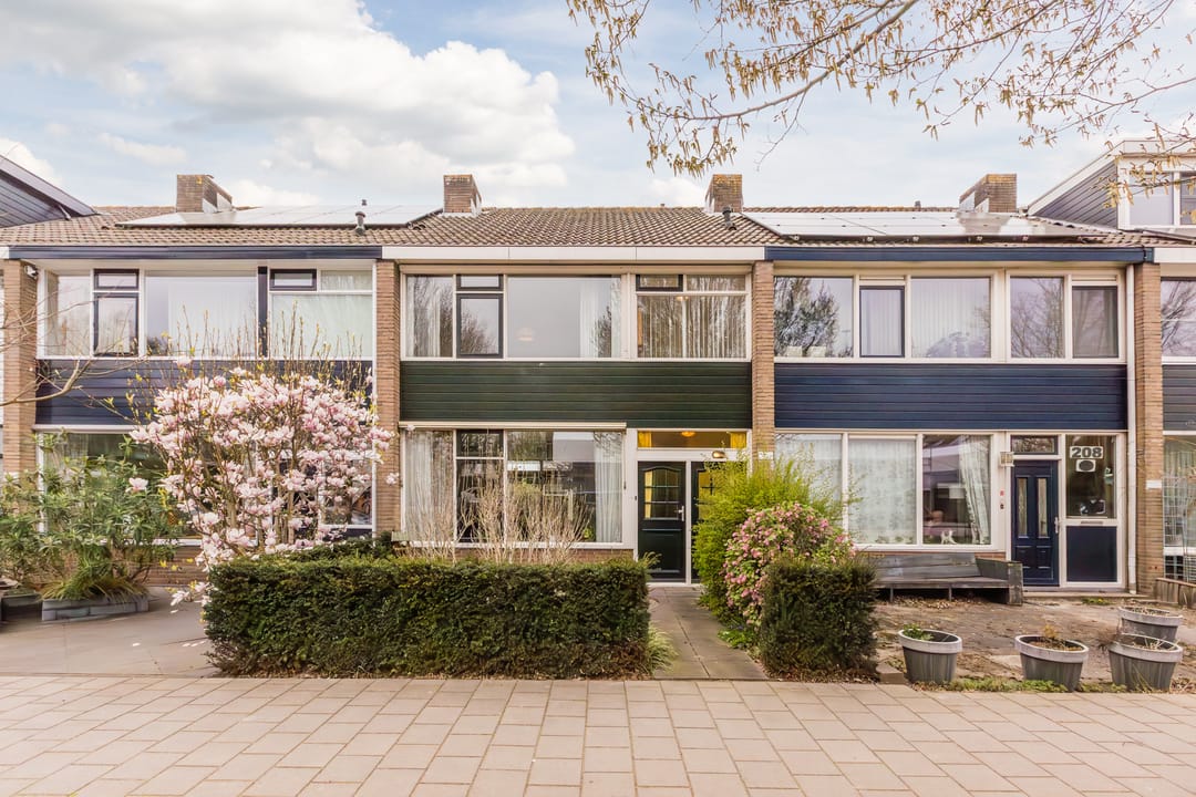 Photo 1 of Douwes Dekkerlaan 210