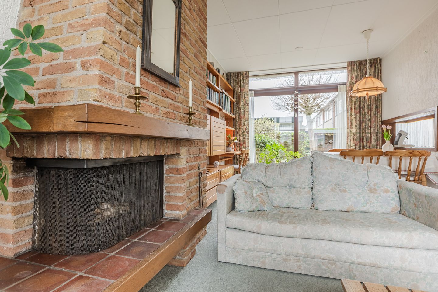 Photo 5 of Douwes Dekkerlaan 210