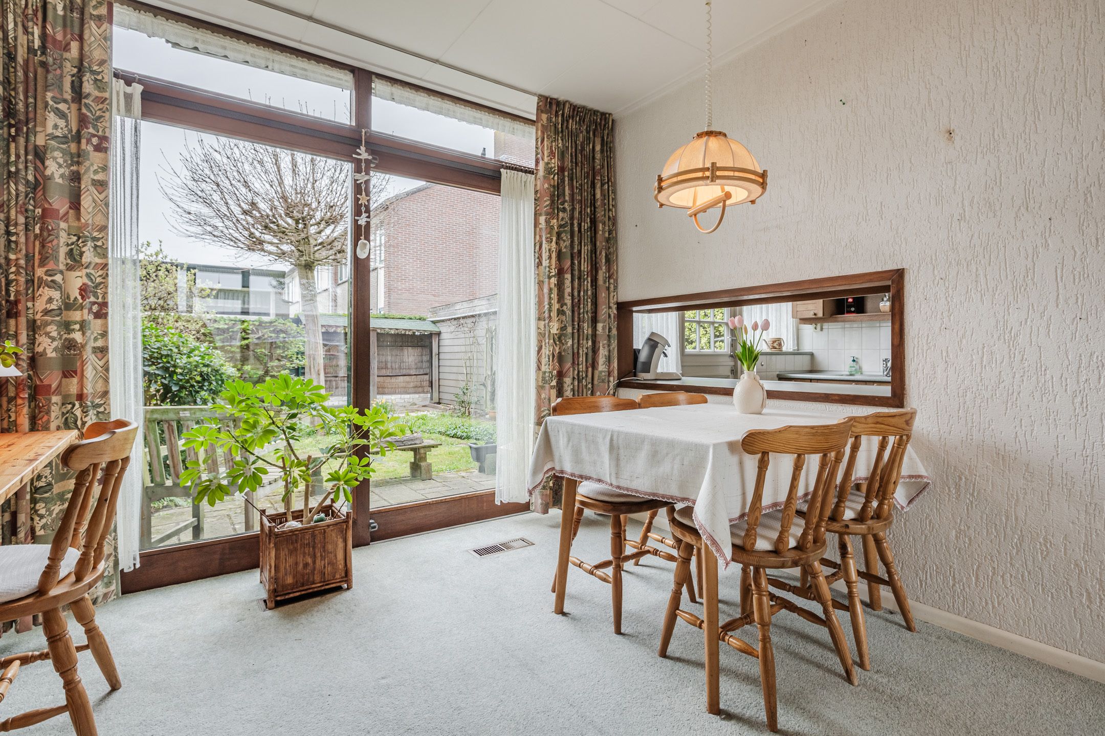 Photo 6 of Douwes Dekkerlaan 210