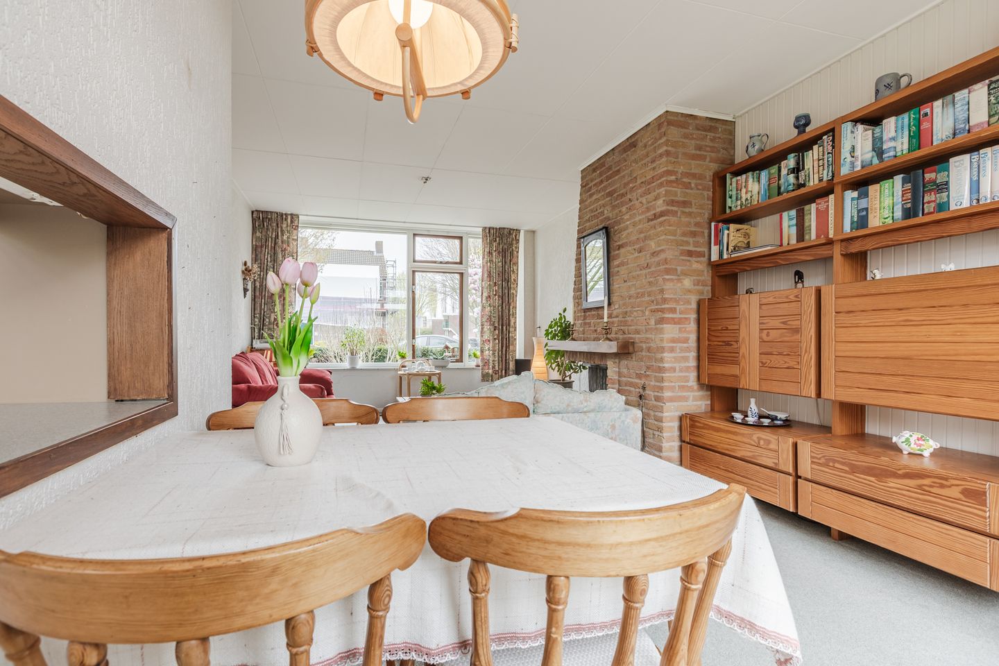 Photo 10 of Douwes Dekkerlaan 210