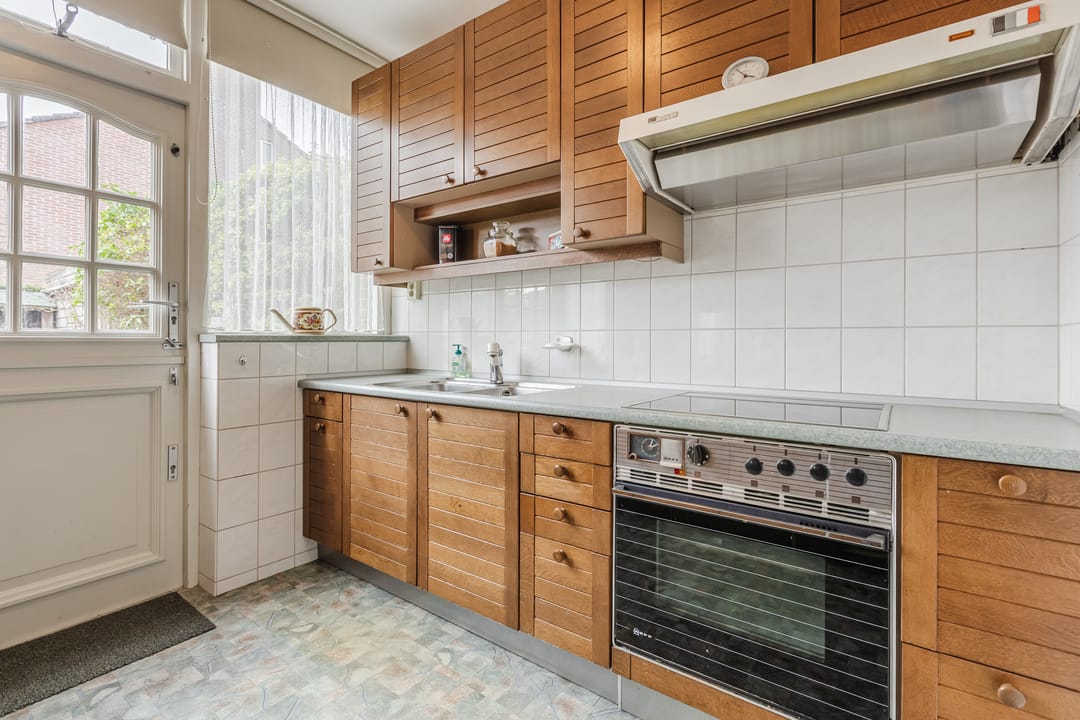 Photo 11 of Douwes Dekkerlaan 210