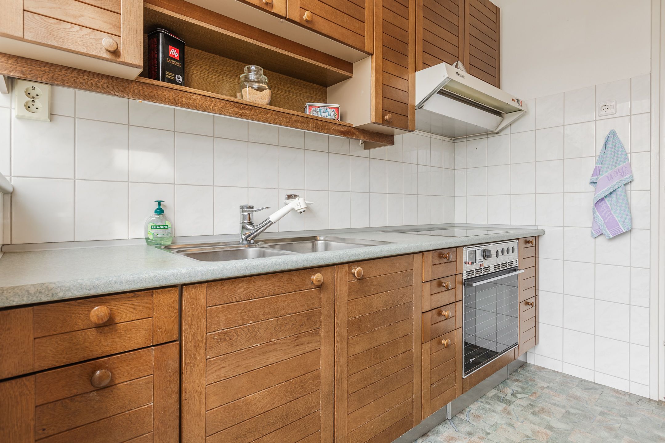 Photo 12 of Douwes Dekkerlaan 210