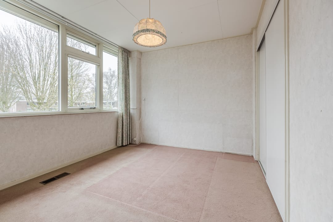 Photo 17 of Douwes Dekkerlaan 210