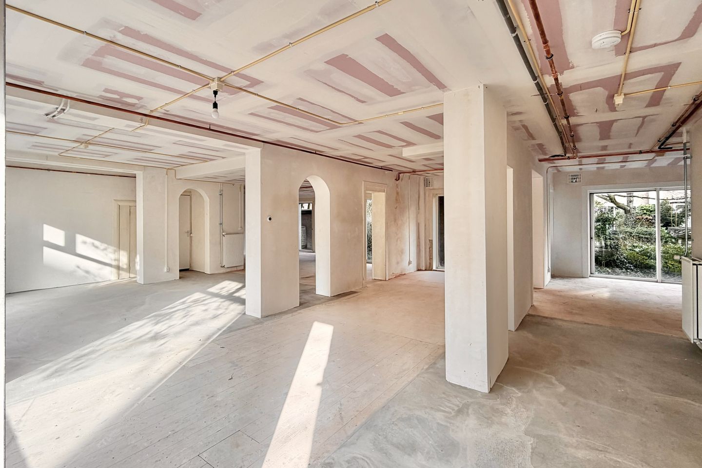 View photo 2 of Talmastraat 19-H