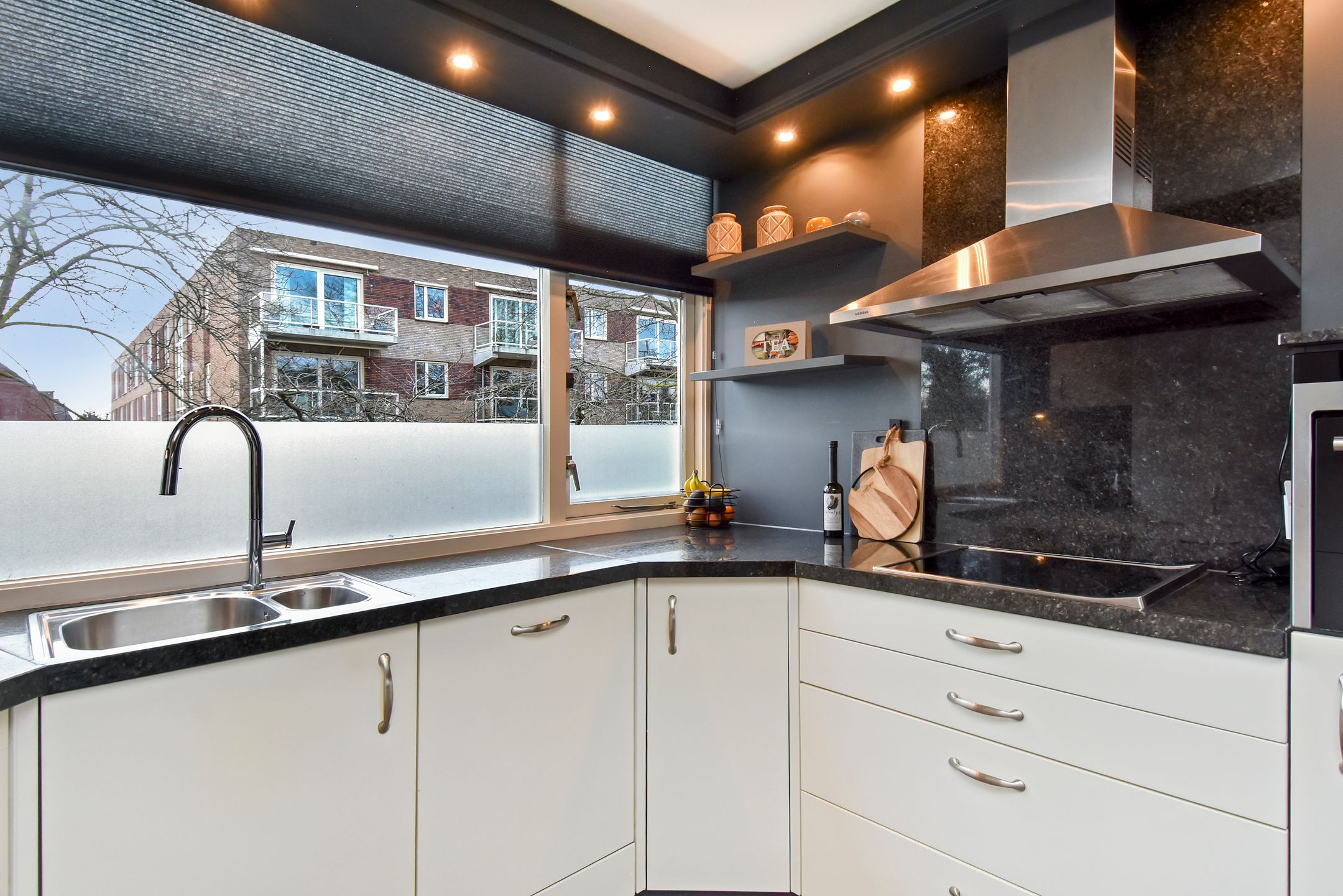 Foto 12 van Meidoorn 7