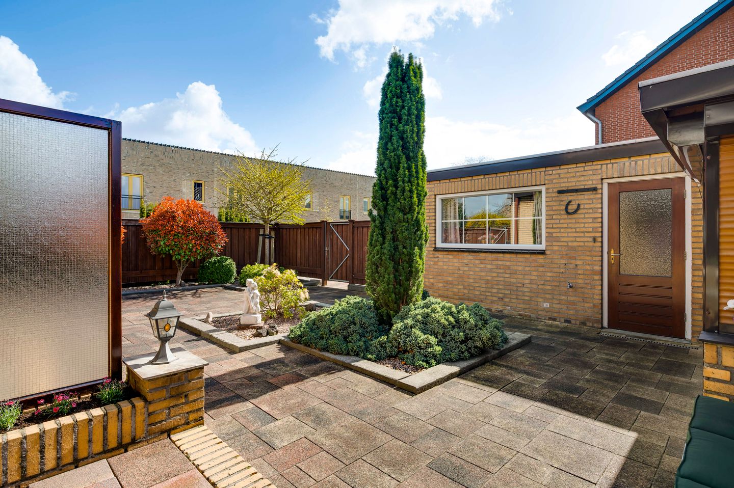 Foto 29 van Schepen van Hertefeltstraat 8