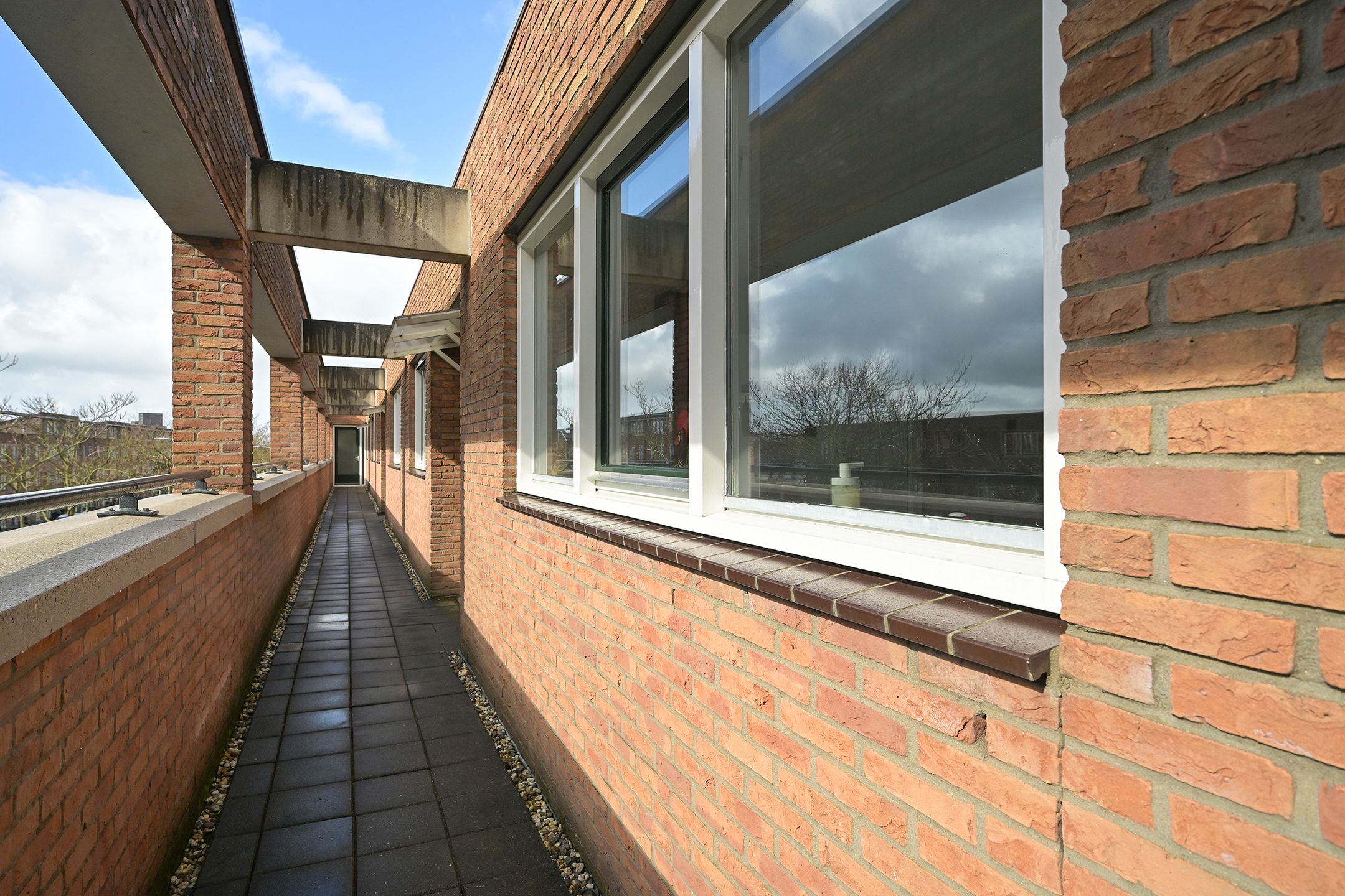 Photo 27 of Weidevogellaan 8