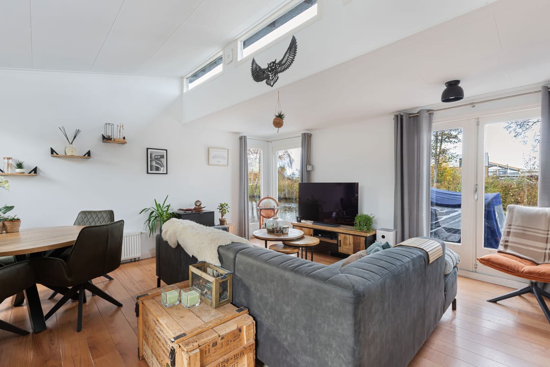 Foto 8 van Leeuwarderstraatweg 1003