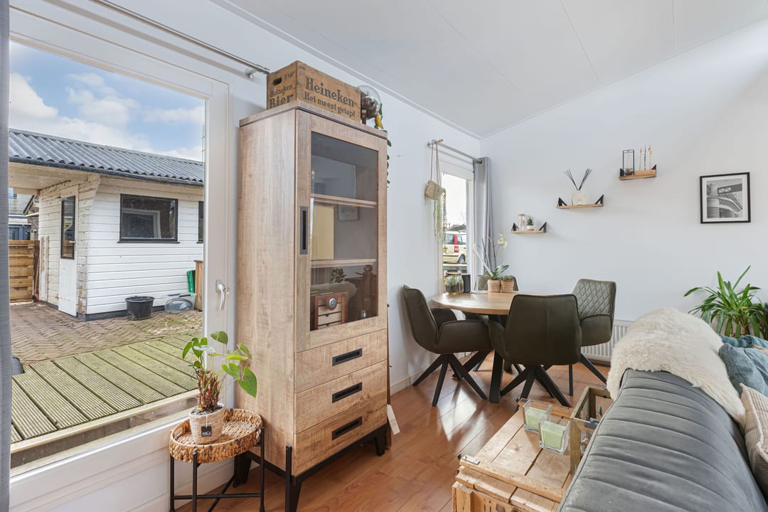 Foto 16 van Leeuwarderstraatweg 1003