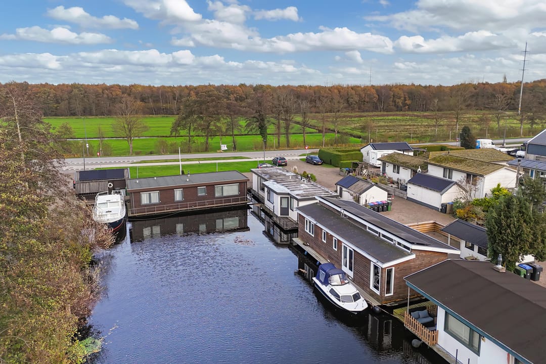 Foto 28 van Leeuwarderstraatweg 1003