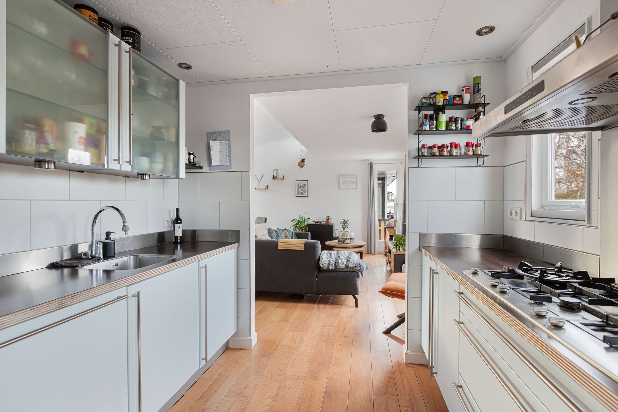 Foto 15 van Leeuwarderstraatweg 1003