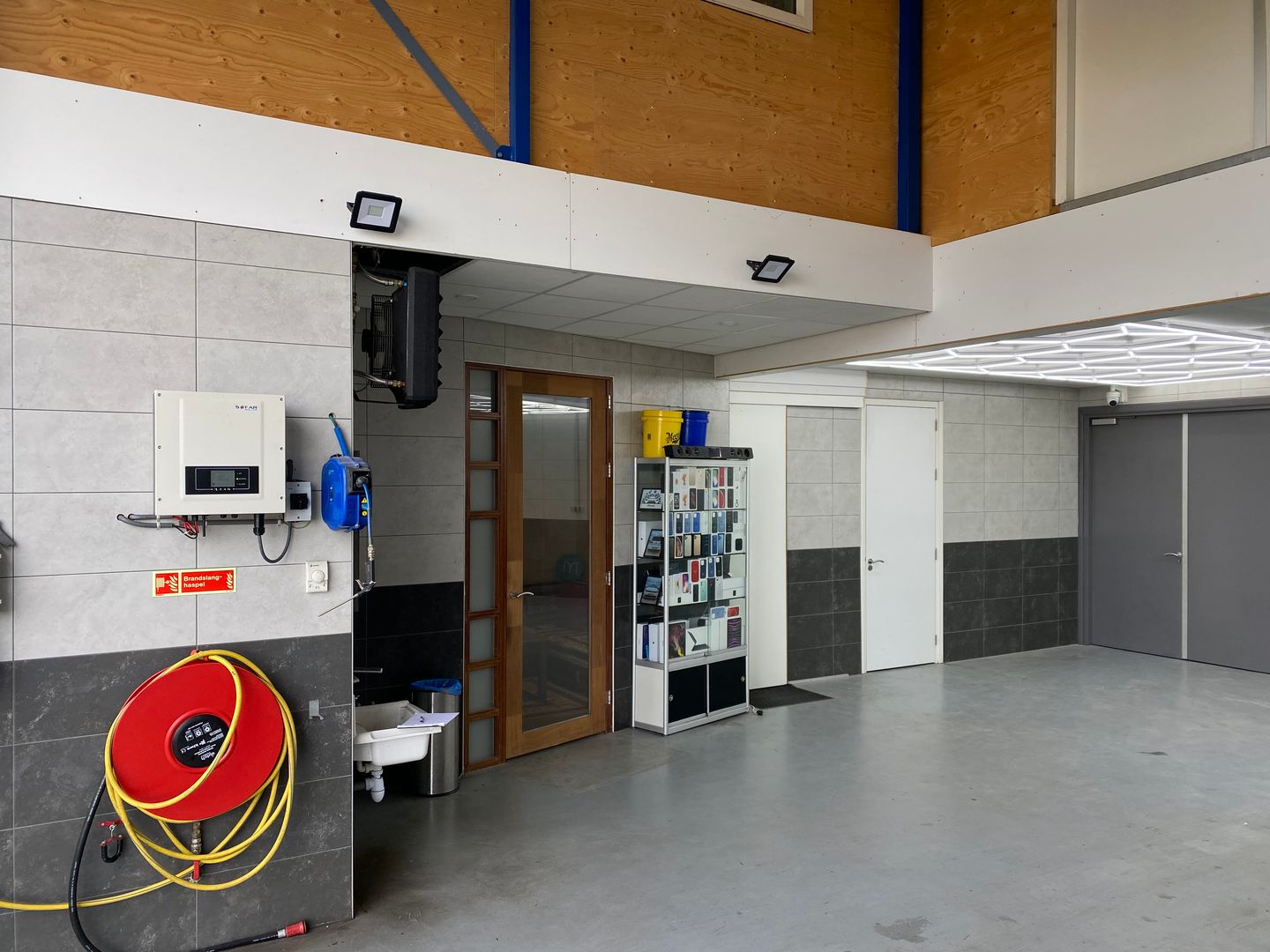 Bekijk foto 5 van Het Witte Hert 4-a