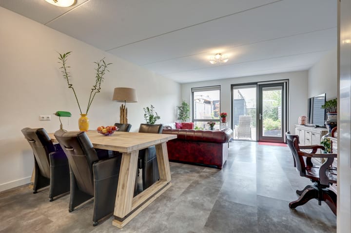 Foto 2 van Kostverloren 6