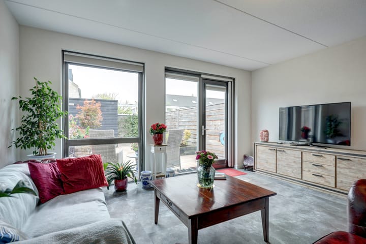 Foto 3 van Kostverloren 6