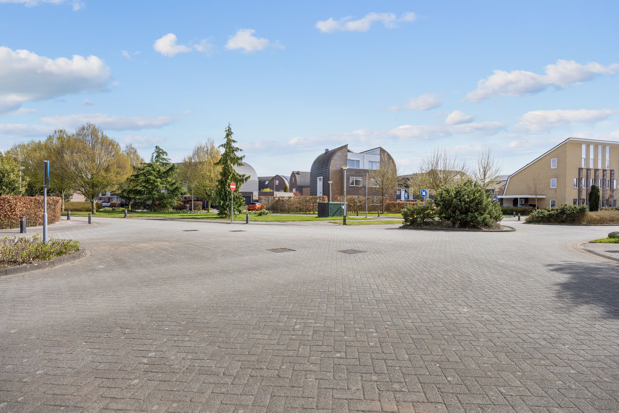 Photo 9 of Bosrank 55