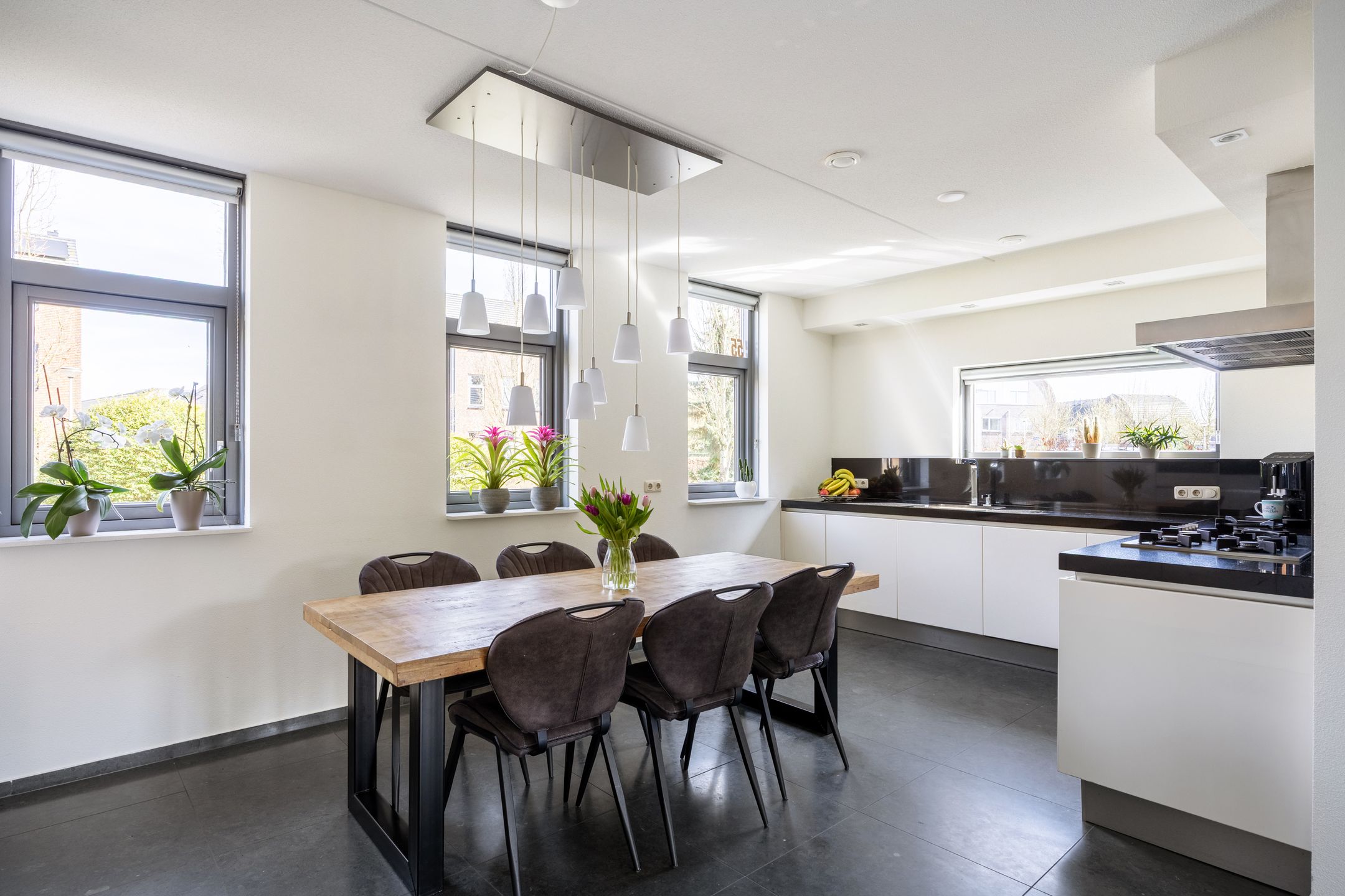 Photo 3 of Bosrank 55