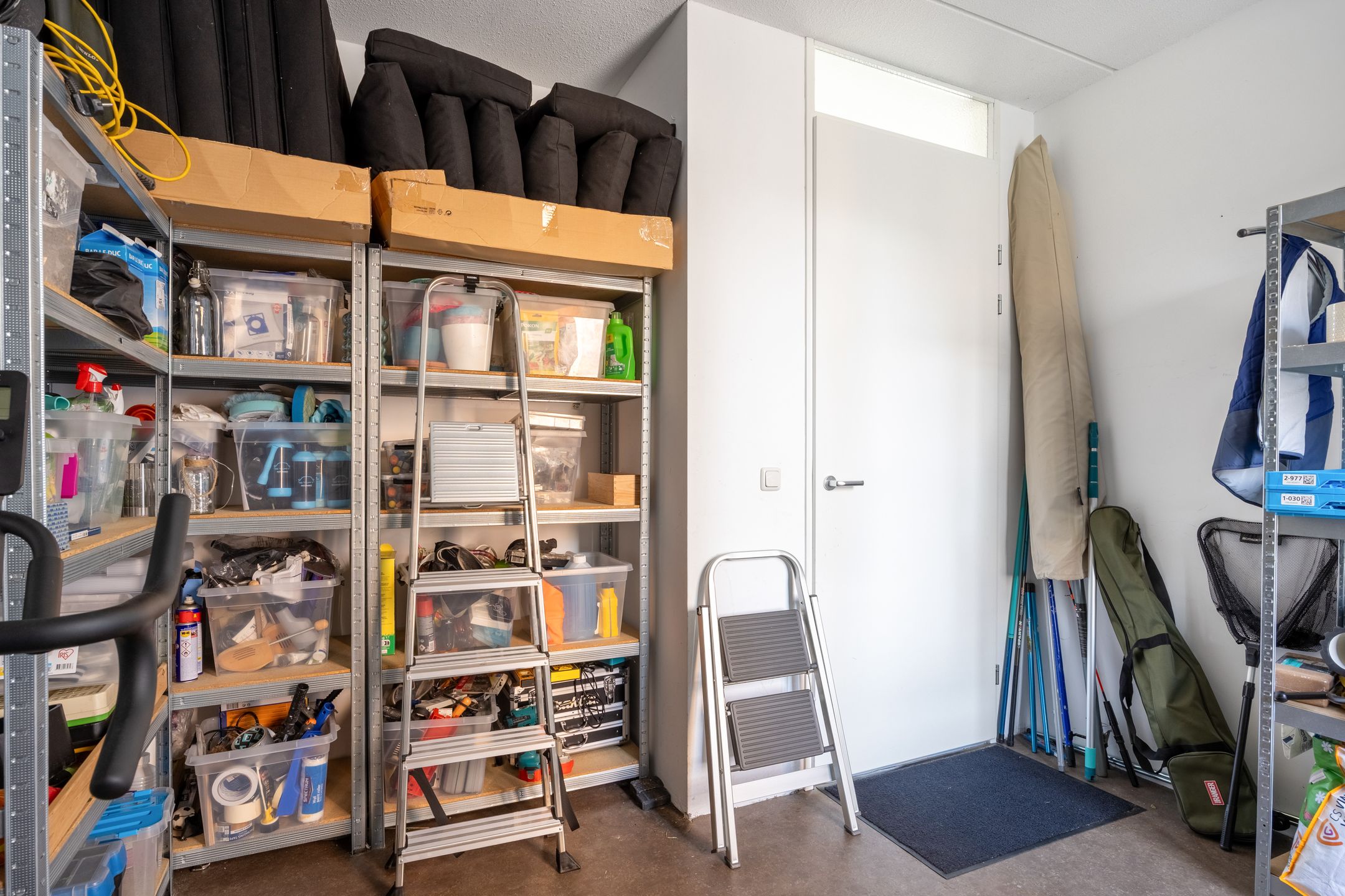 Photo 39 of Bosrank 55