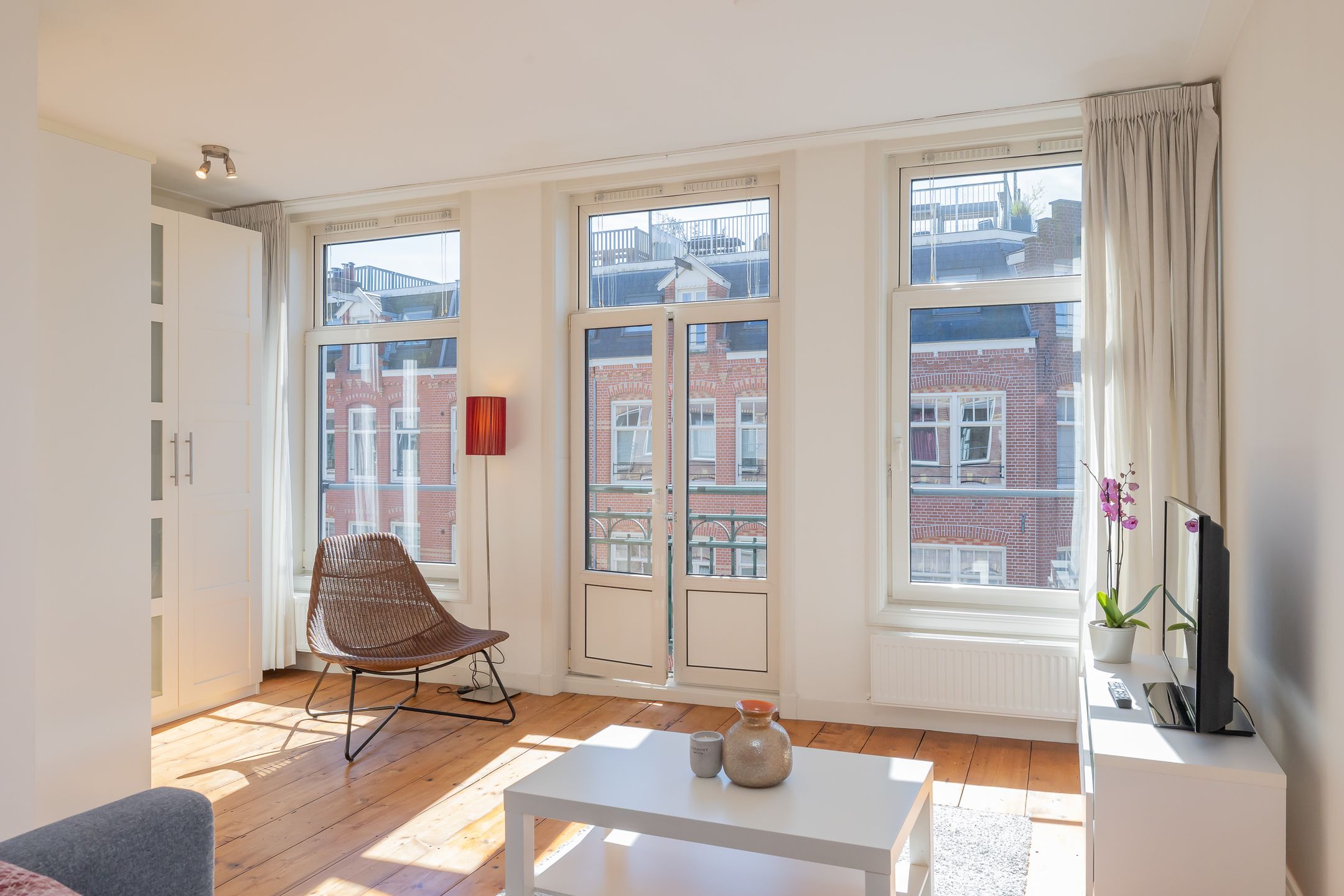 Photo 9 of Van der Hoopstraat 96-3