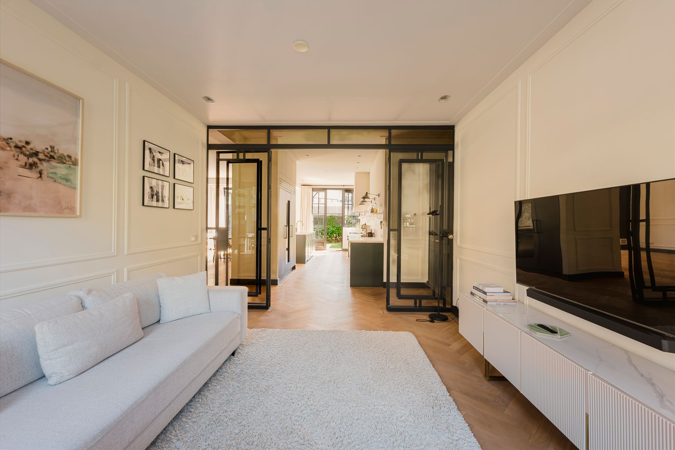 Photo 9 of Anthonie van Dijckstraat 11-H