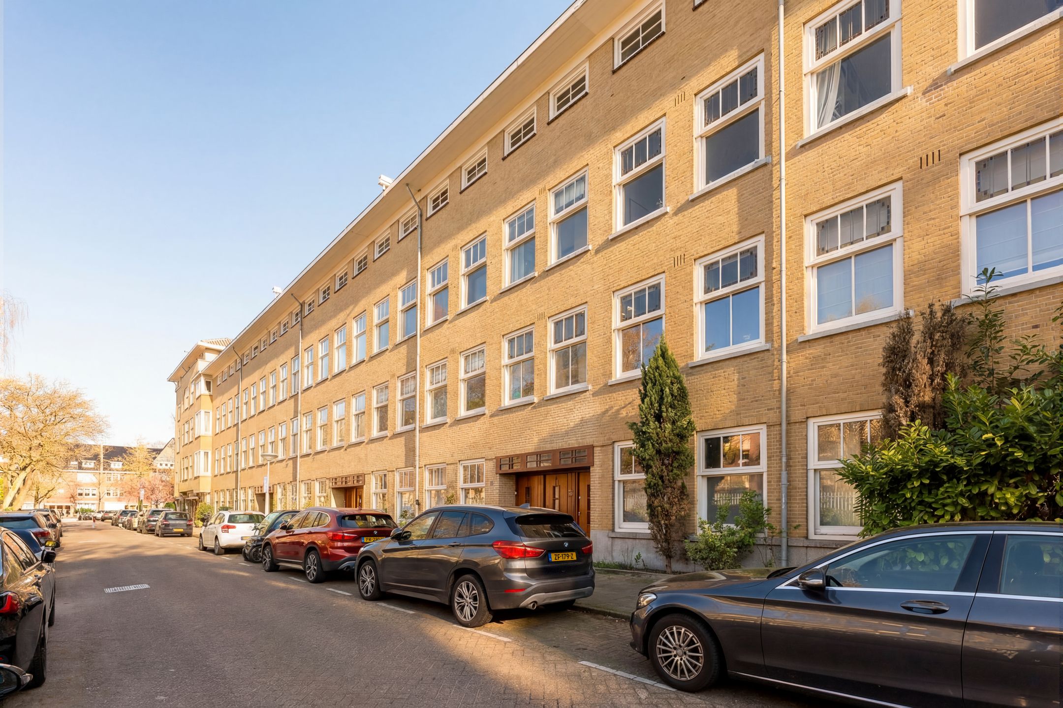 Photo 45 of Anthonie van Dijckstraat 11-H