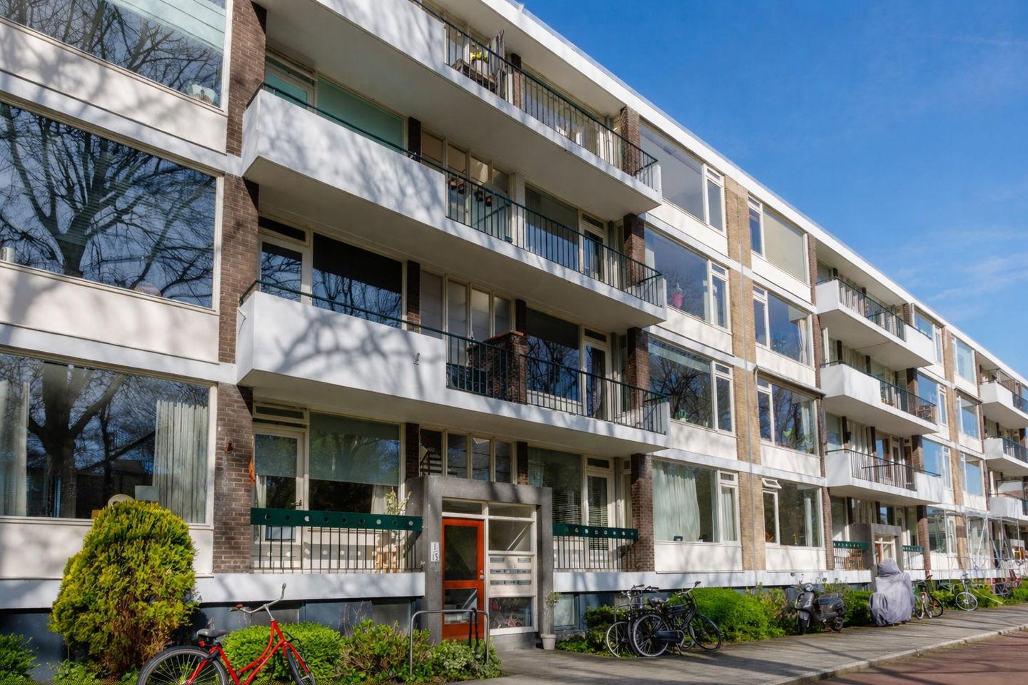 Photo 34 of Lelielaan 21