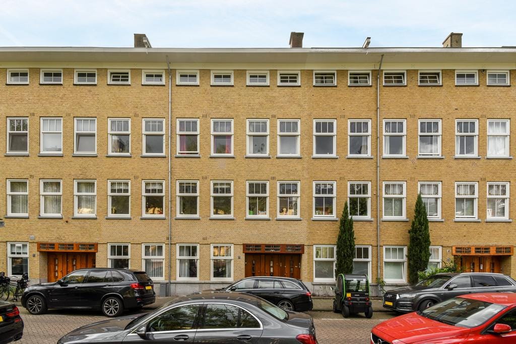 Photo 46 of Anthonie van Dijckstraat 11-H