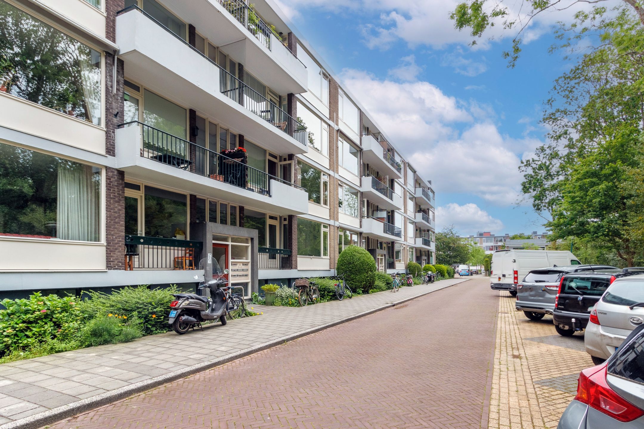 Photo 39 of Lelielaan 21