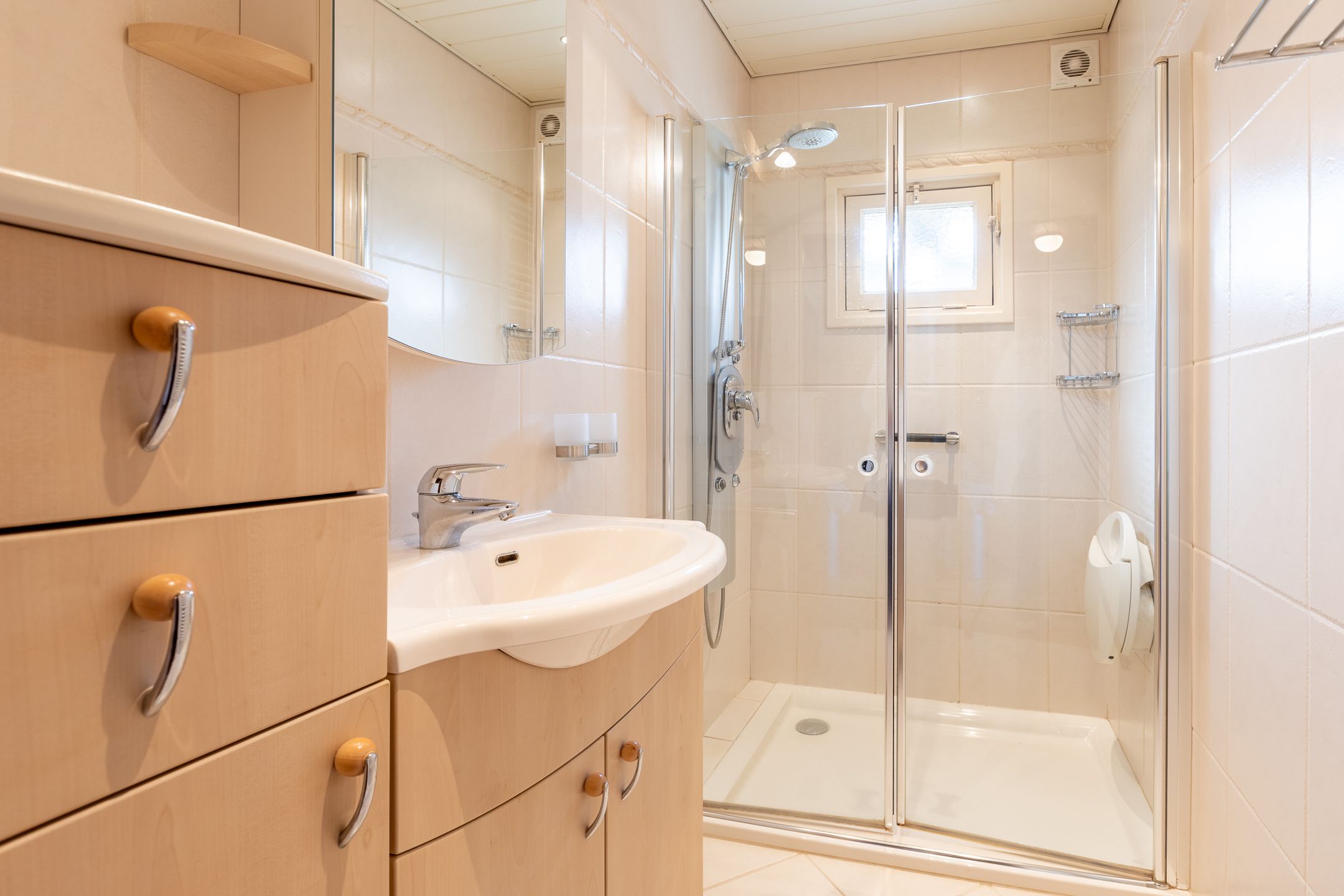 Foto 30 van Beukenlaan 12