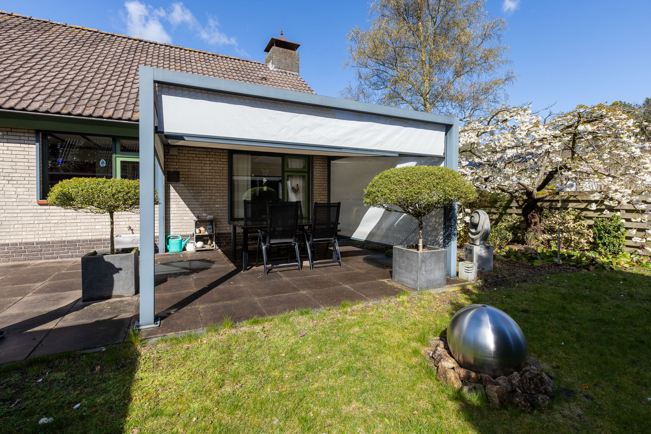 Foto 51 van Beukenlaan 12