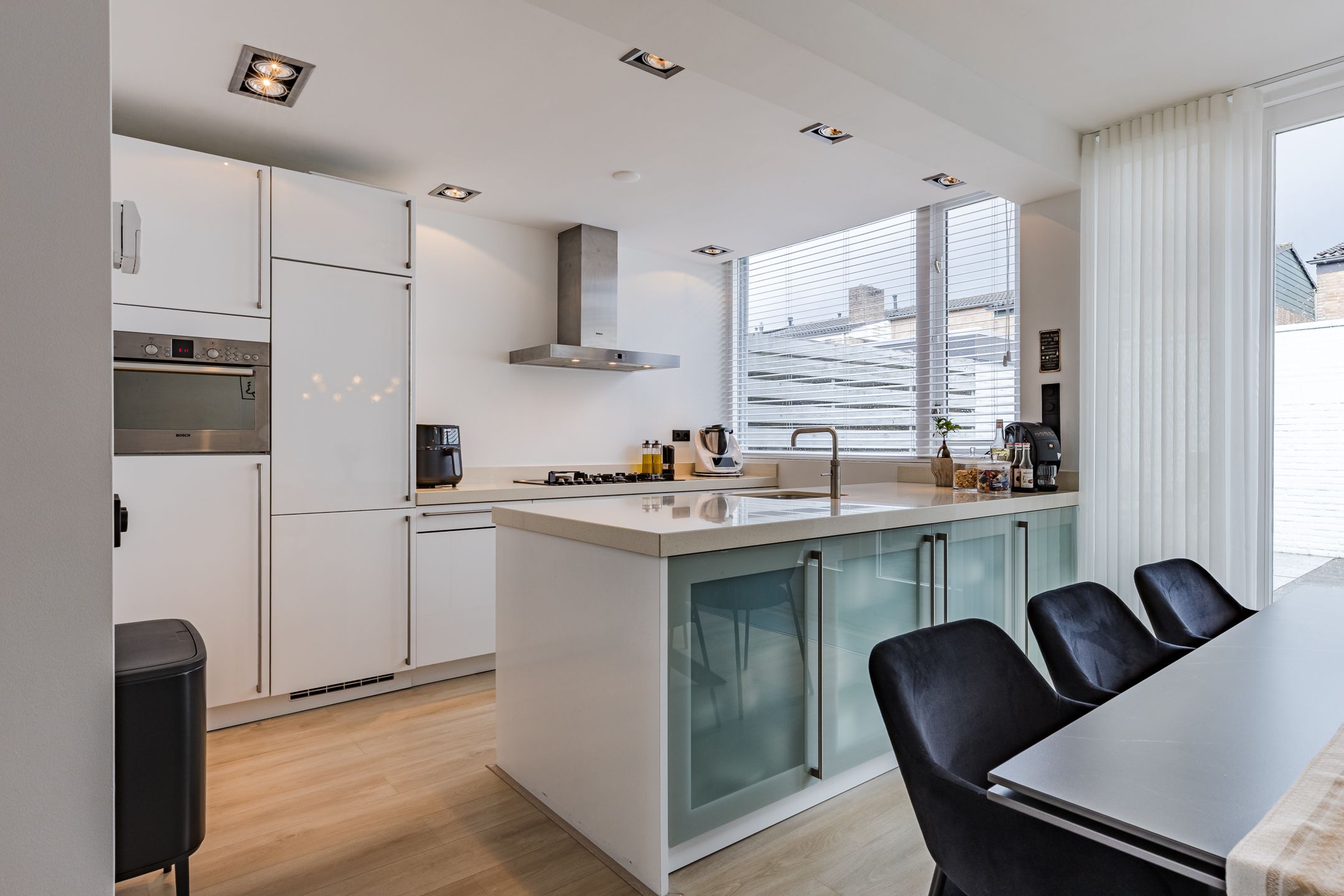 Foto 3 van Beneluxlaan 11