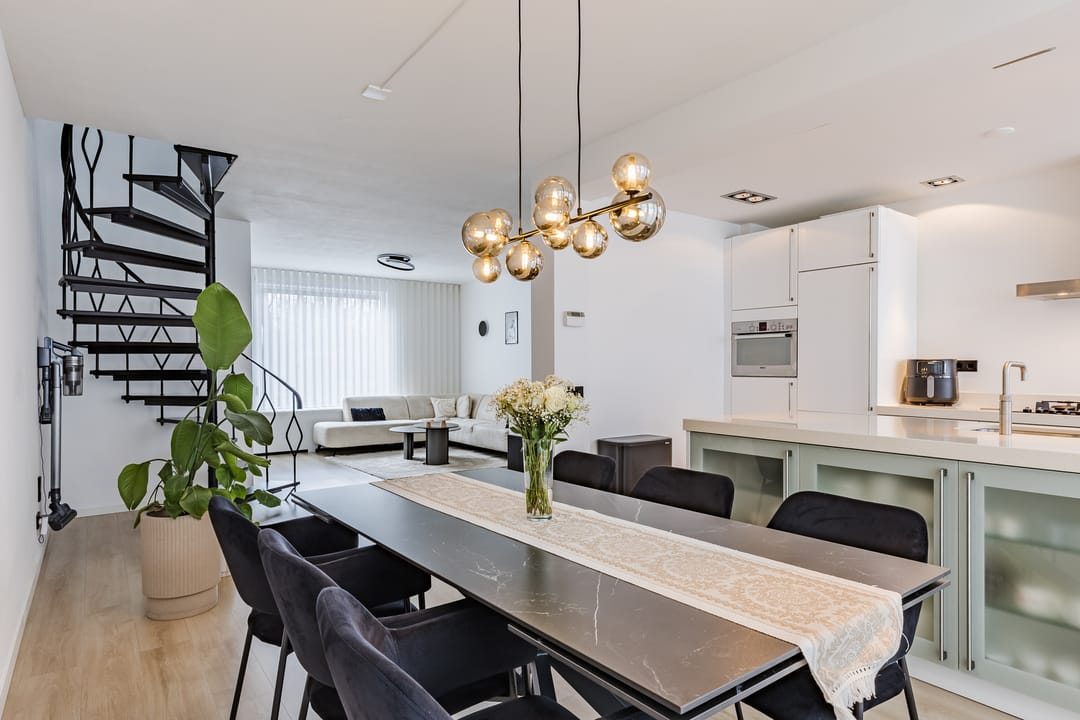 Foto 13 van Beneluxlaan 11