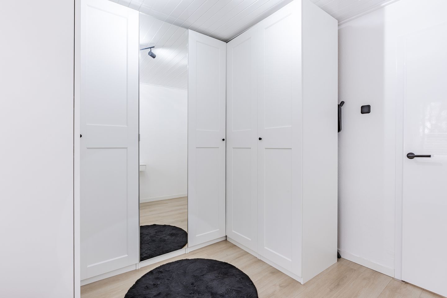 Foto 25 van Beneluxlaan 11