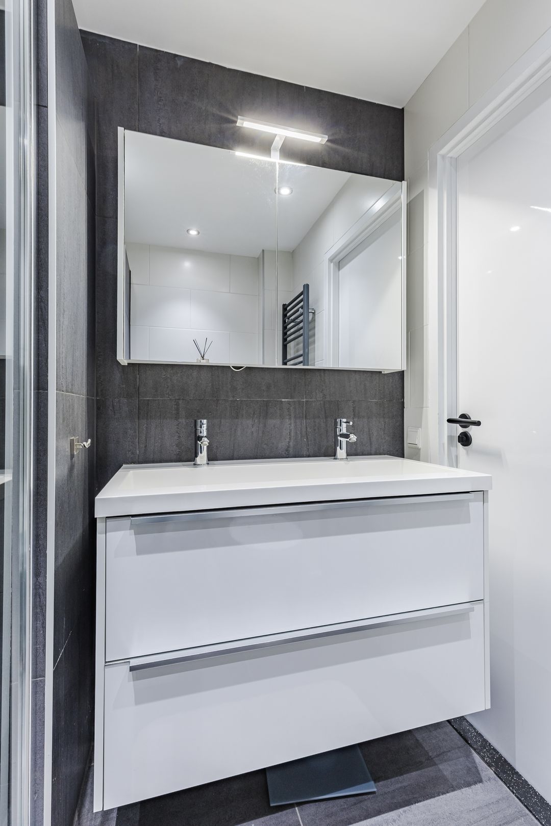 Foto 26 van Beneluxlaan 11