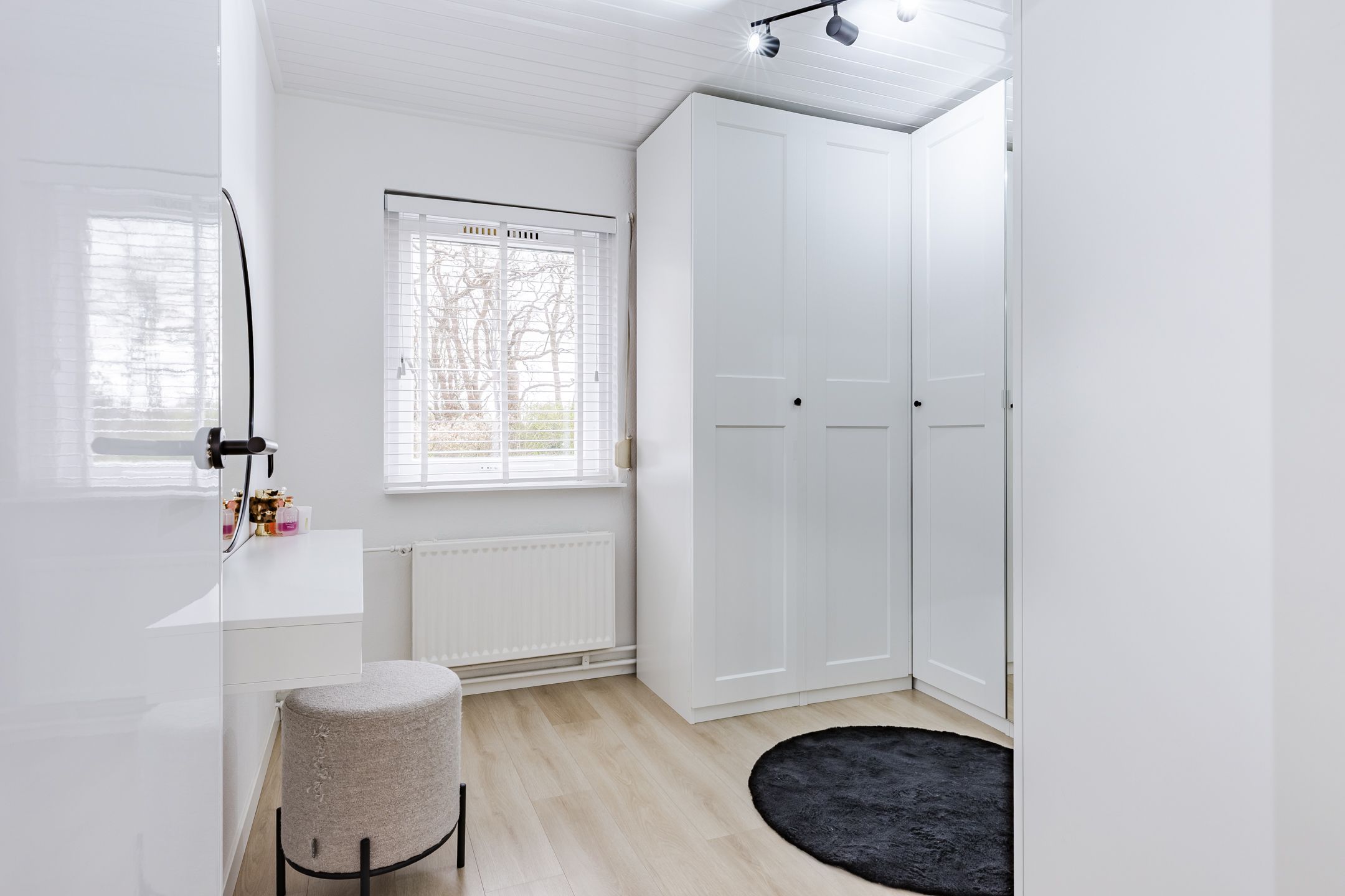 Foto 24 van Beneluxlaan 11